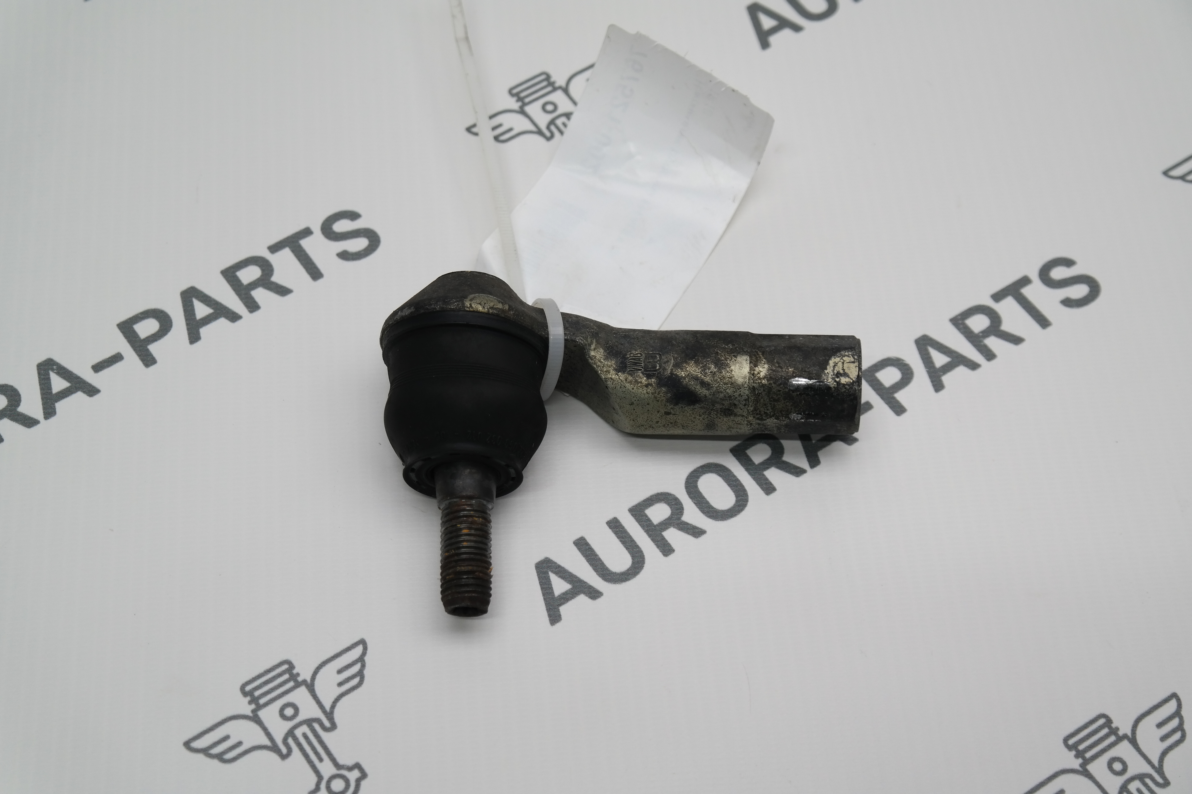 Наконечник рулевой LH Audi Q3