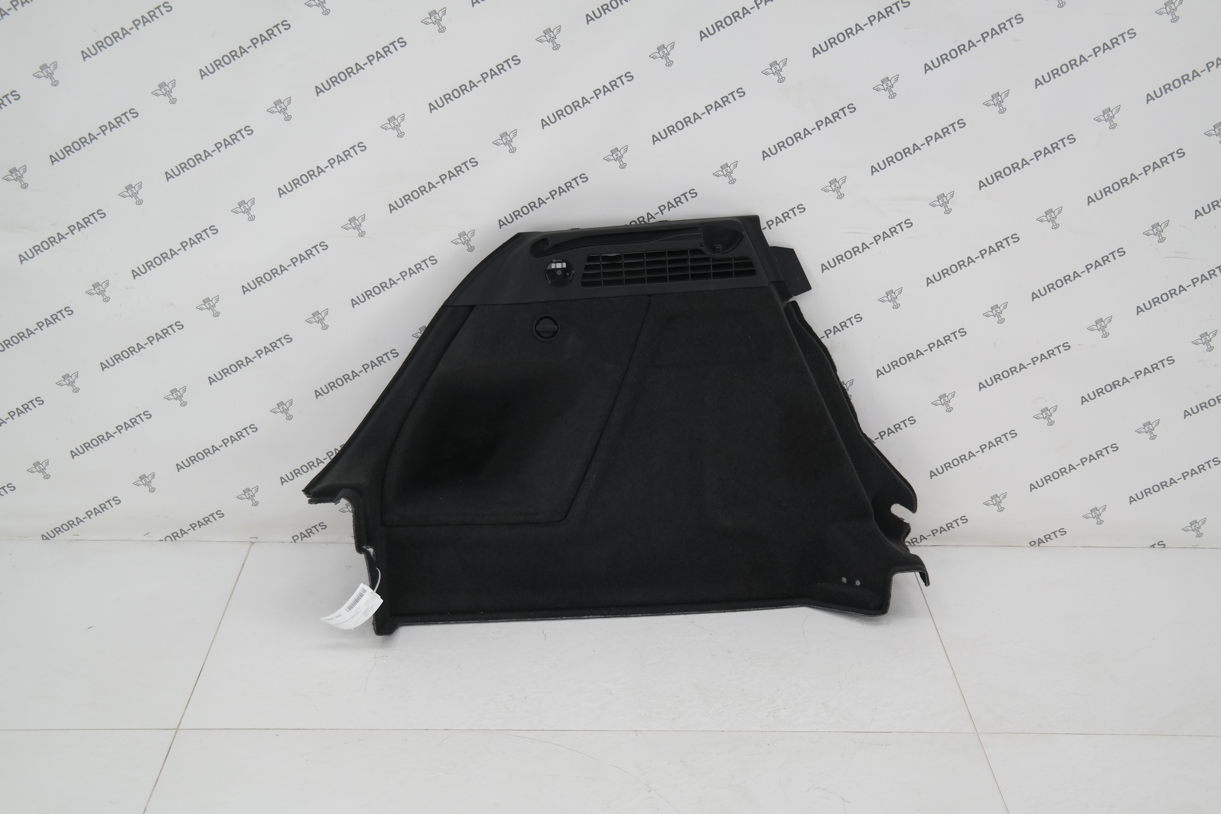 Обшивка багажника LH Audi Q3