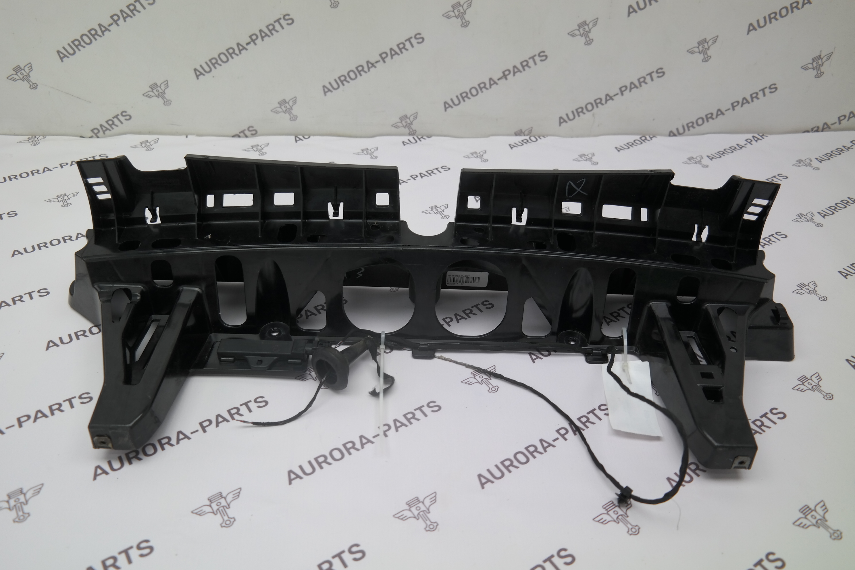 Крепление заднего бампера среднее BMW X5