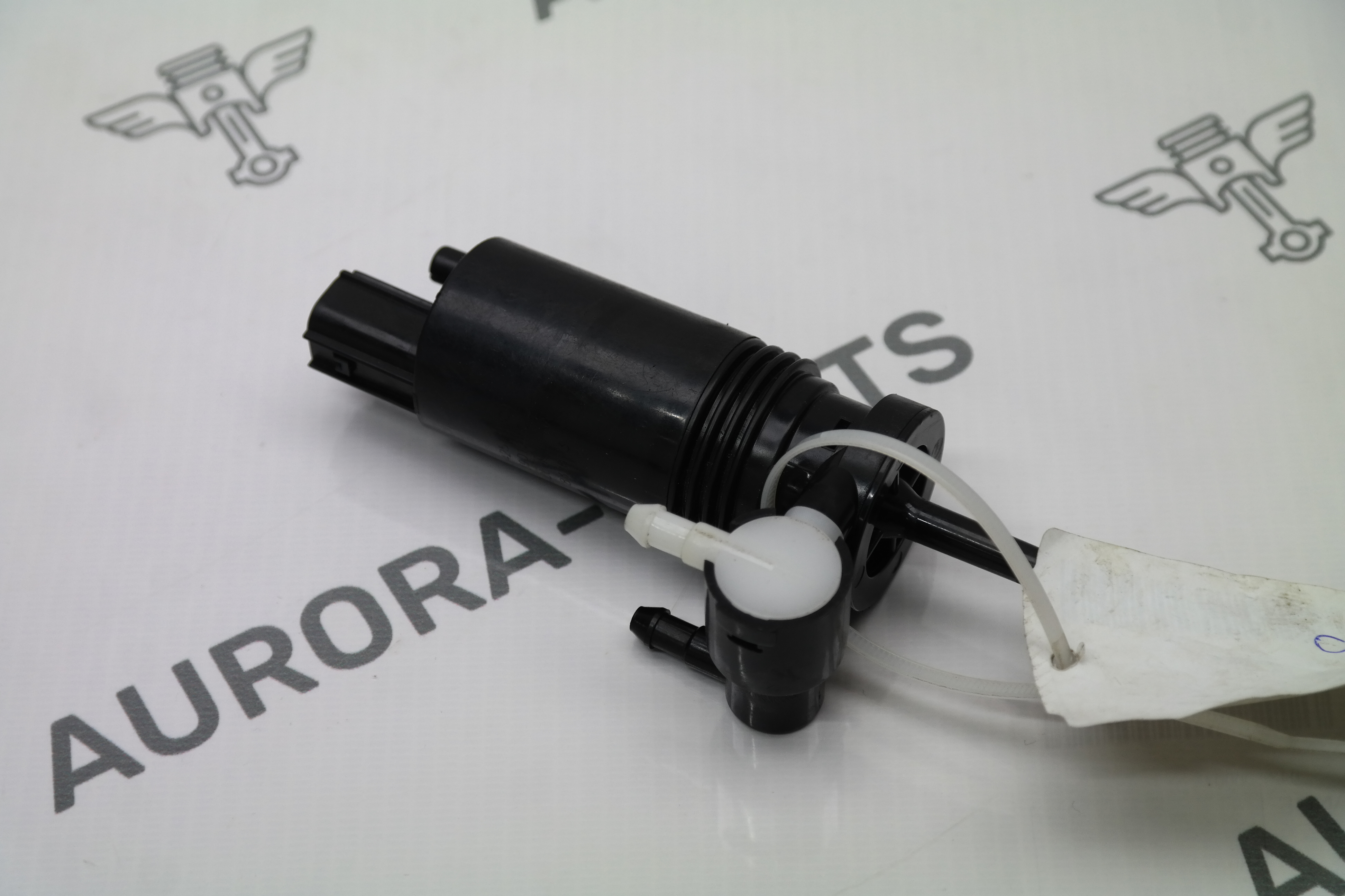 Насос стеклоомывателя Land Rover Range Rover Sport