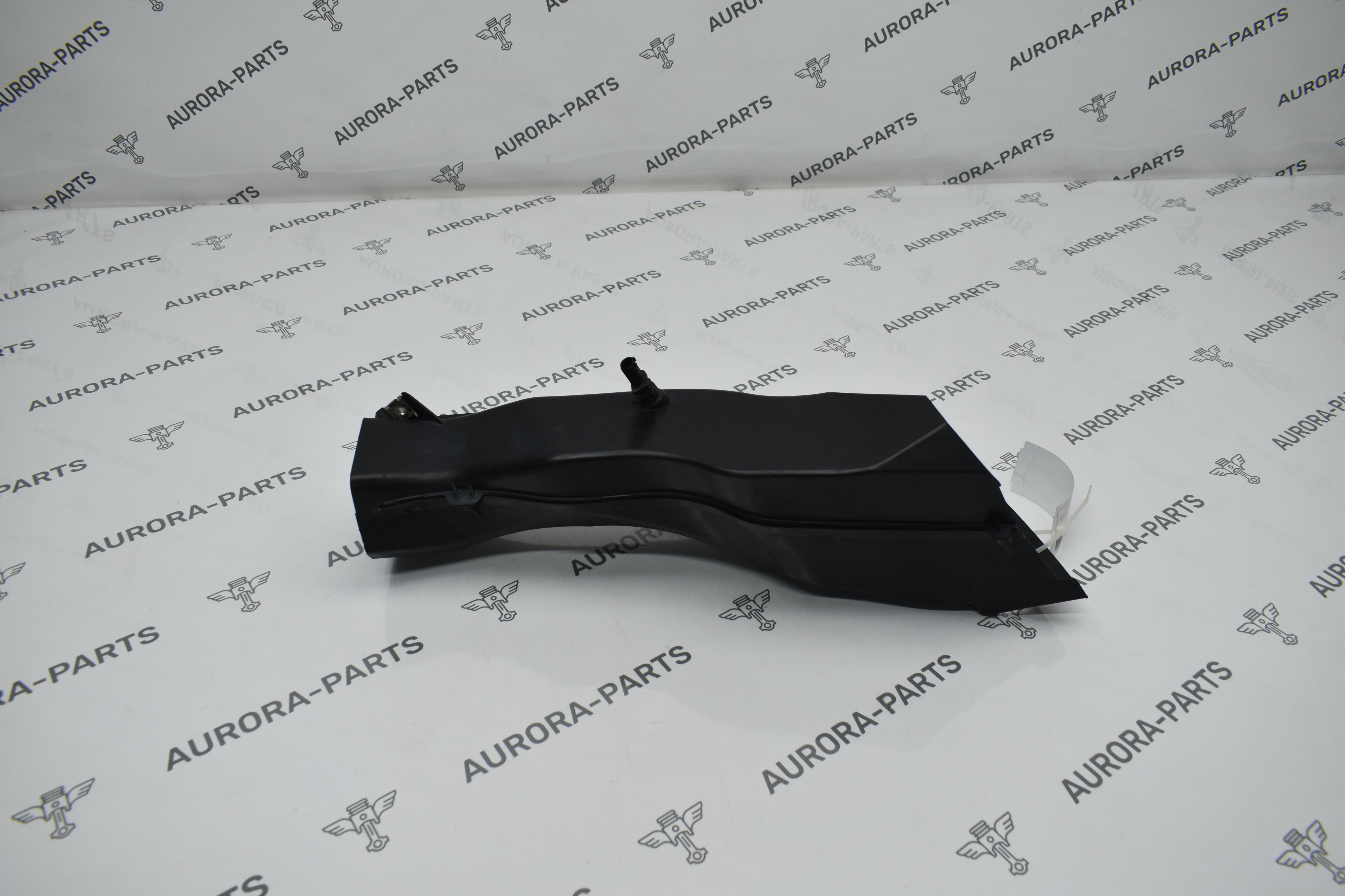 Воздуховод тормозного механизма LH BMW X5