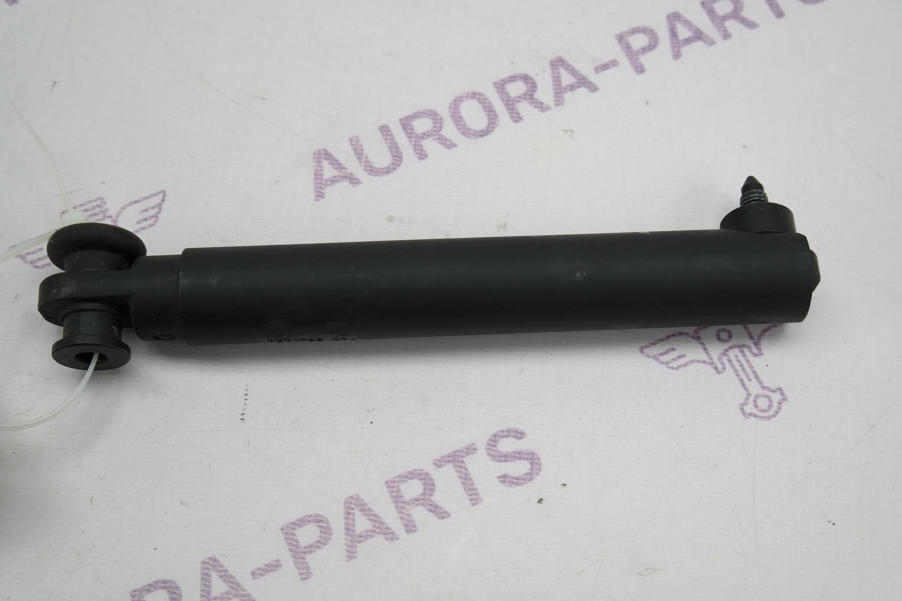 Амортизатор заднего борта LH=RH BMW X5