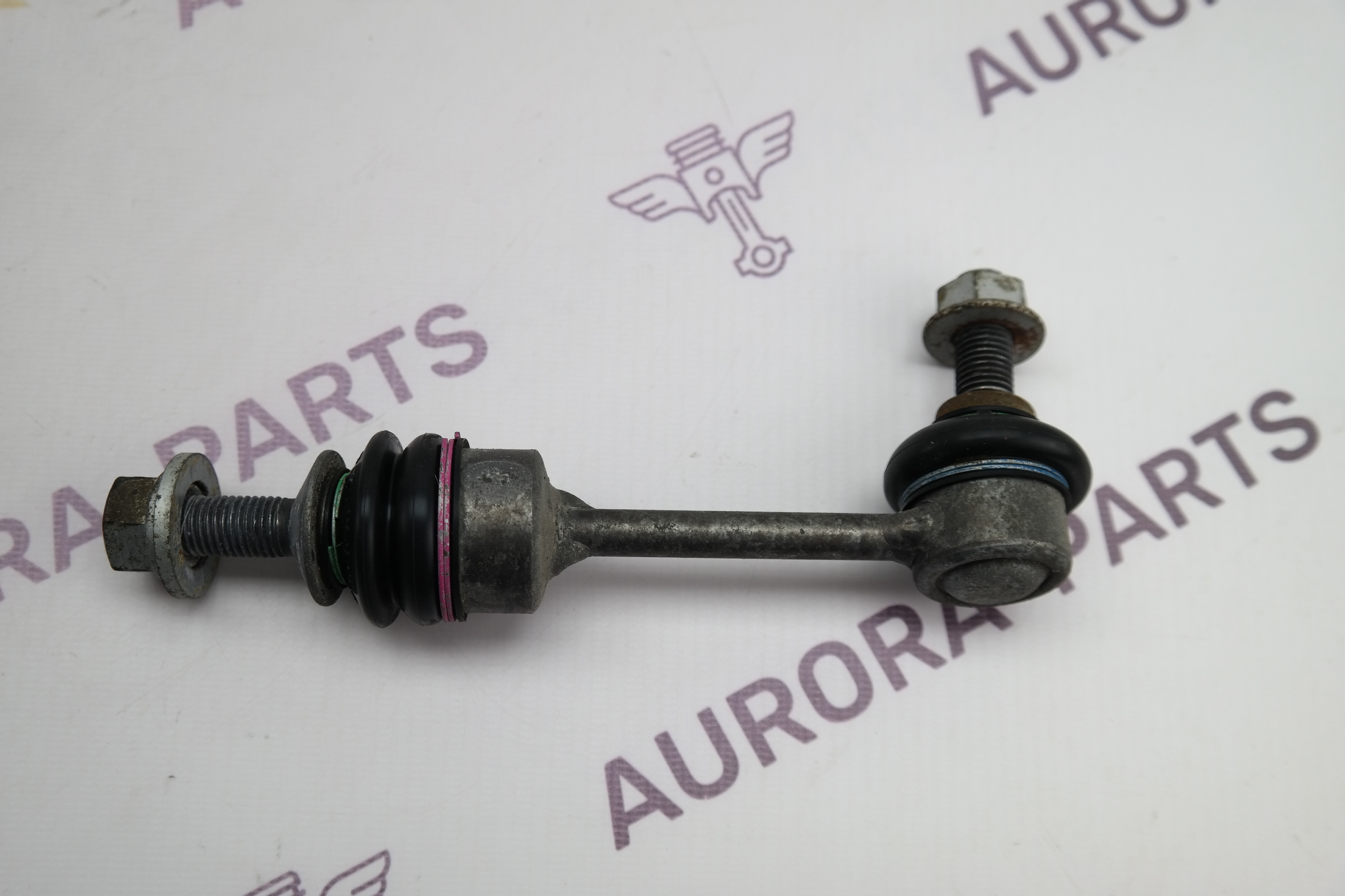 Стойка заднего стабилизатора LH=RH BMW X5