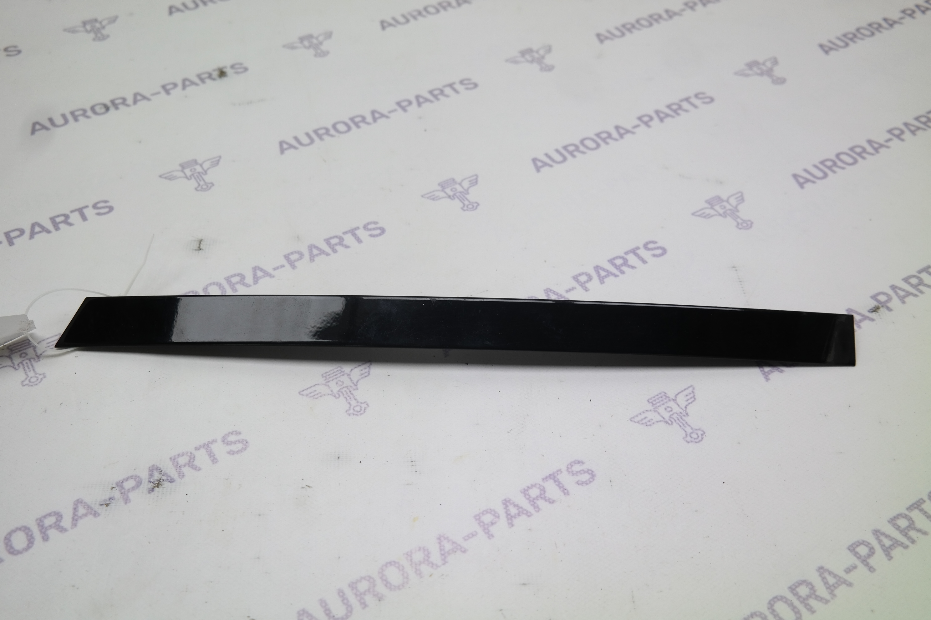 Накладка рамы окна (задней стойки) задней двери LH BMW X5