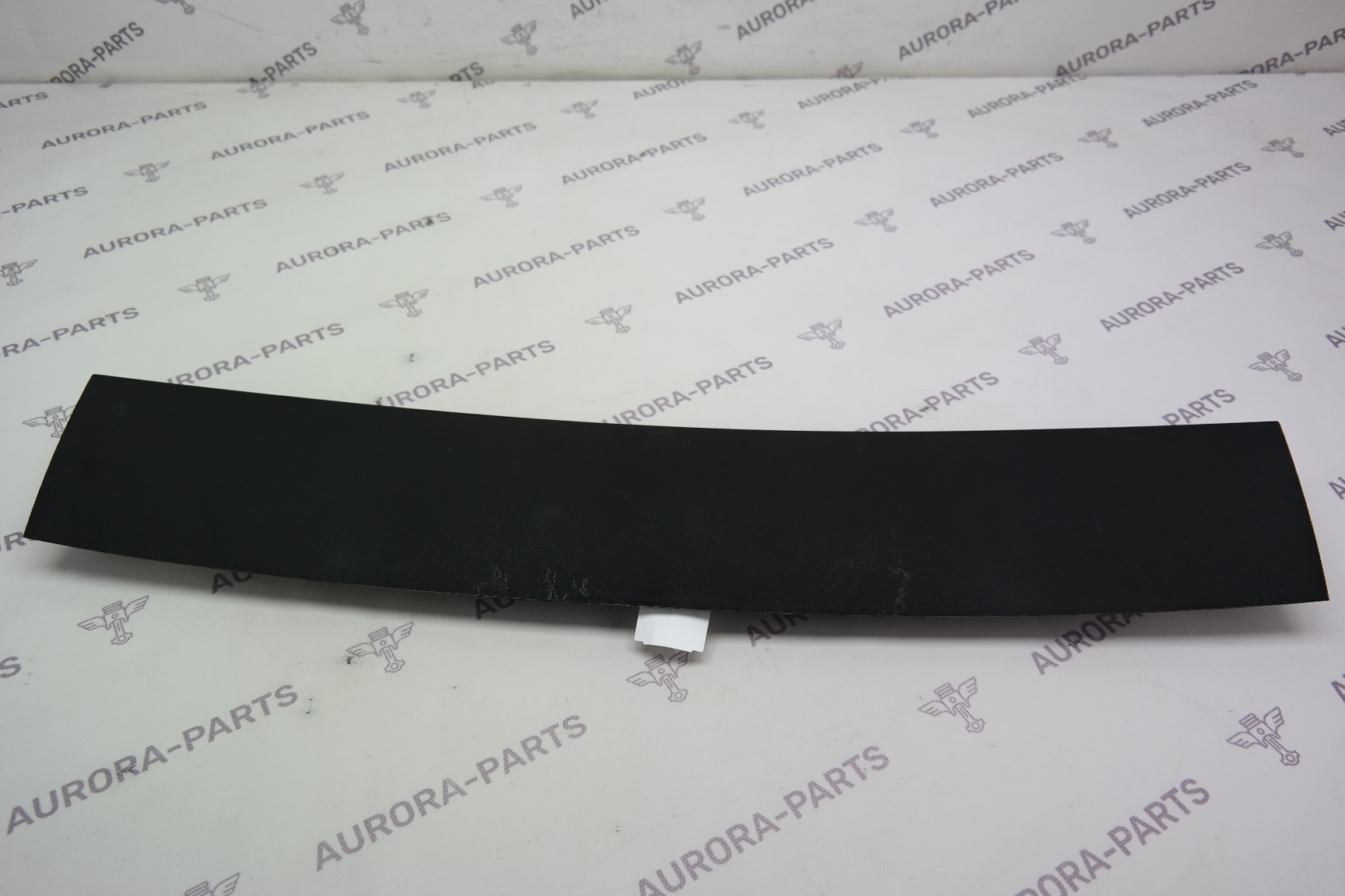 Обшивка багажной двери верхняя schwarz BMW X5