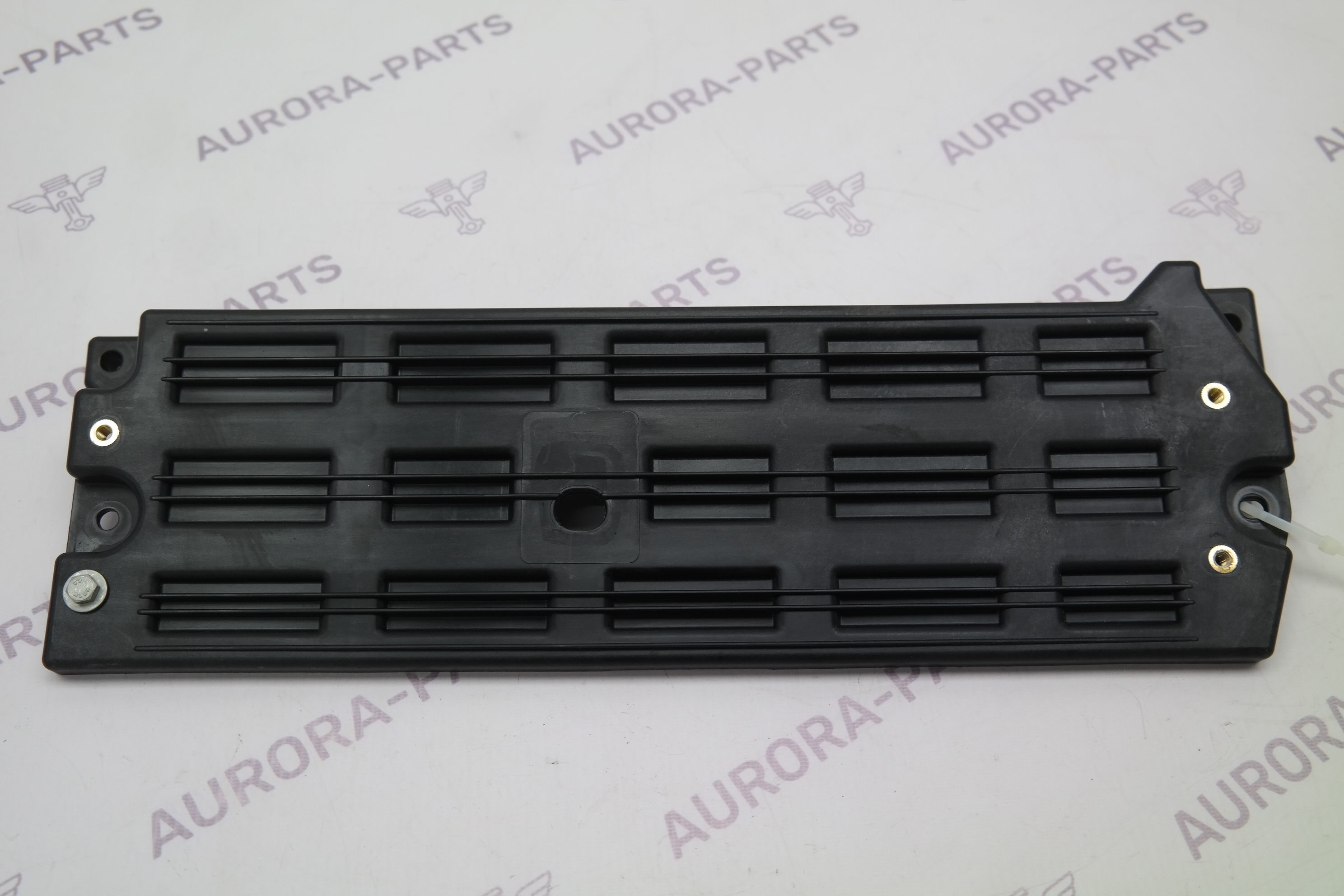 Кронштейн компрессора пневмоподвески Land Rover Range Rover Sport