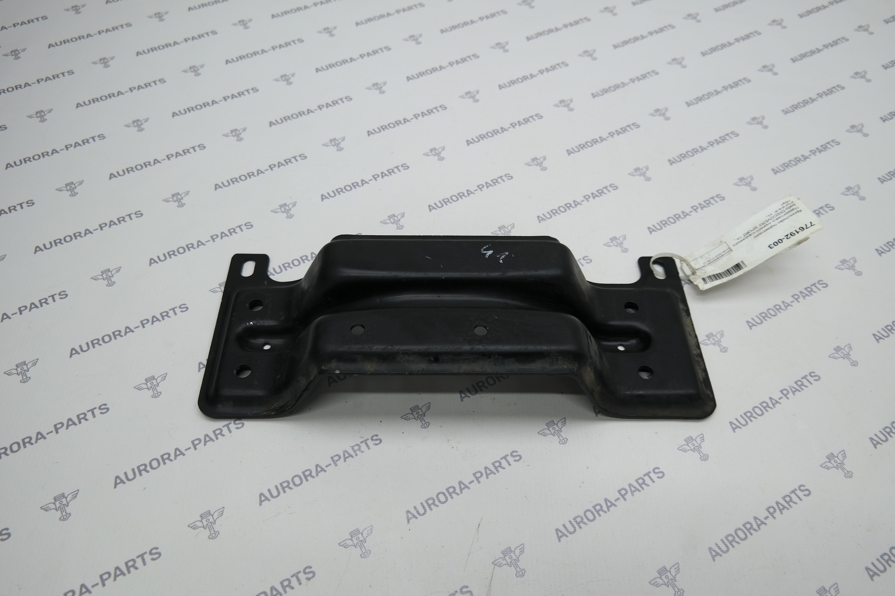 Кронштейн подвесного подшипника заднего карданного вала Land Rover Discovery Sport