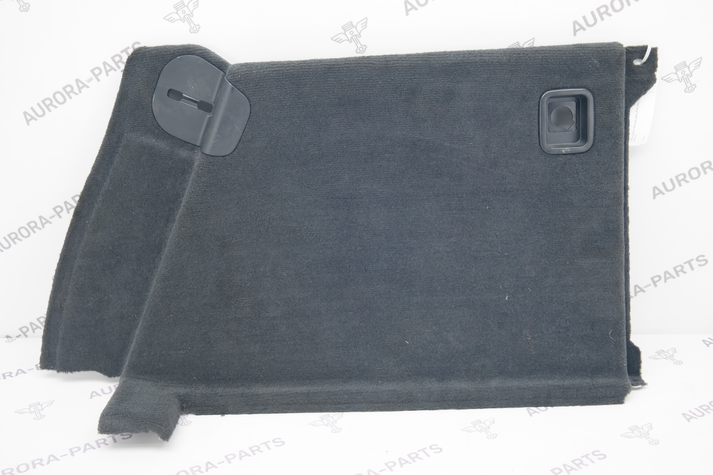 Обшивка багажника RH BMW X6