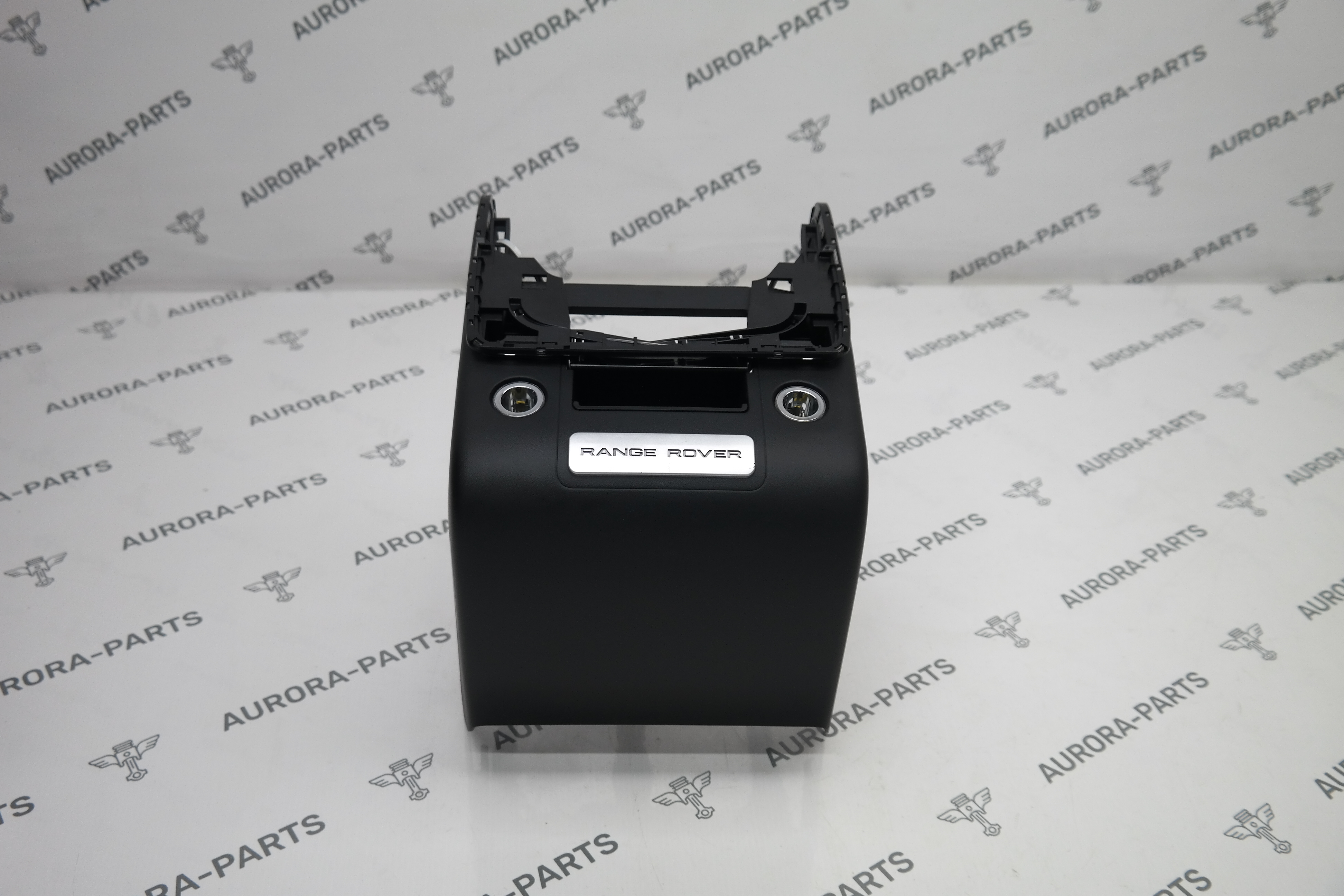 Накладка центральной консоли сзади (Черная) Land Rover Range Rover 30DDTX