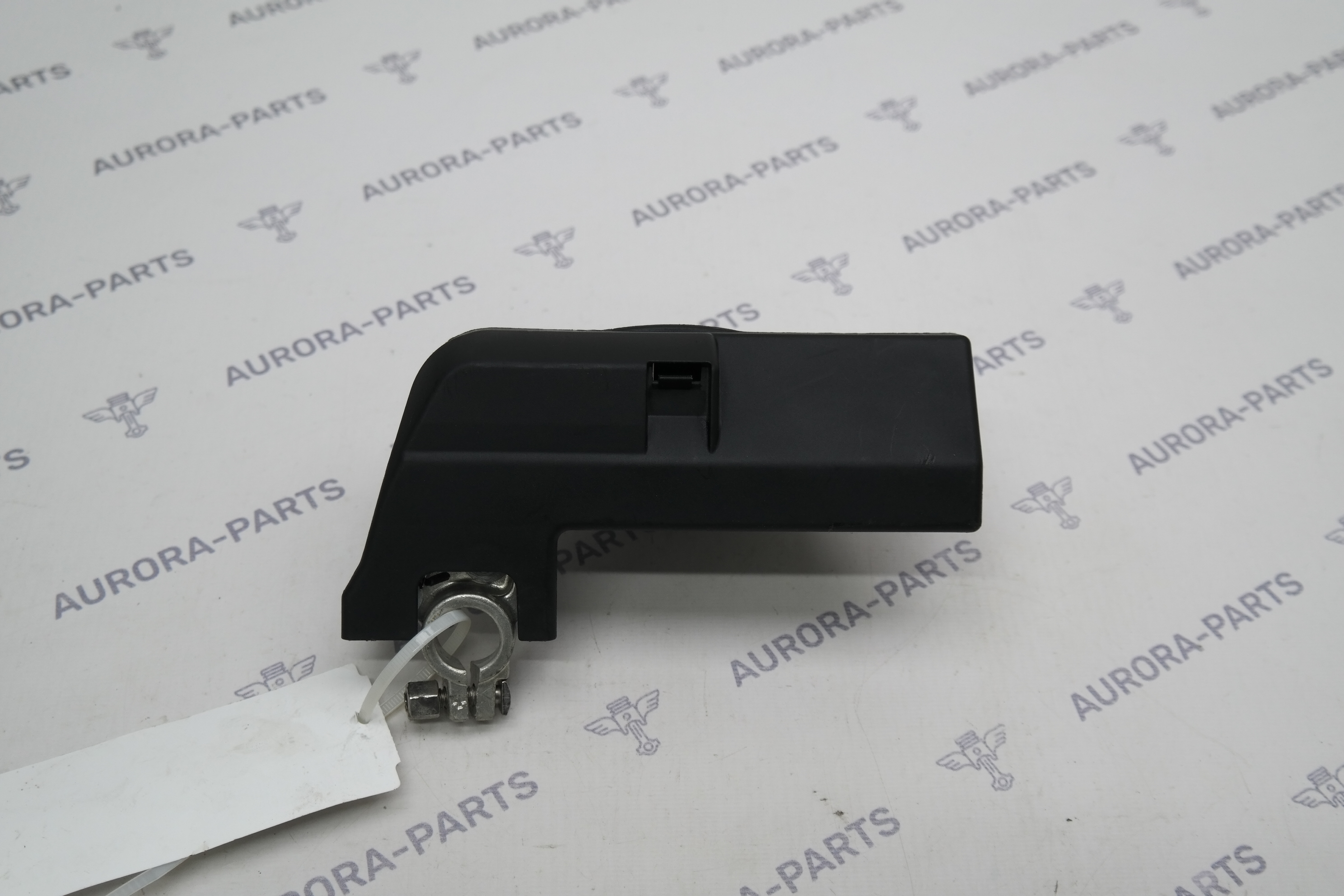 Клемма плюсовая Audi A6 