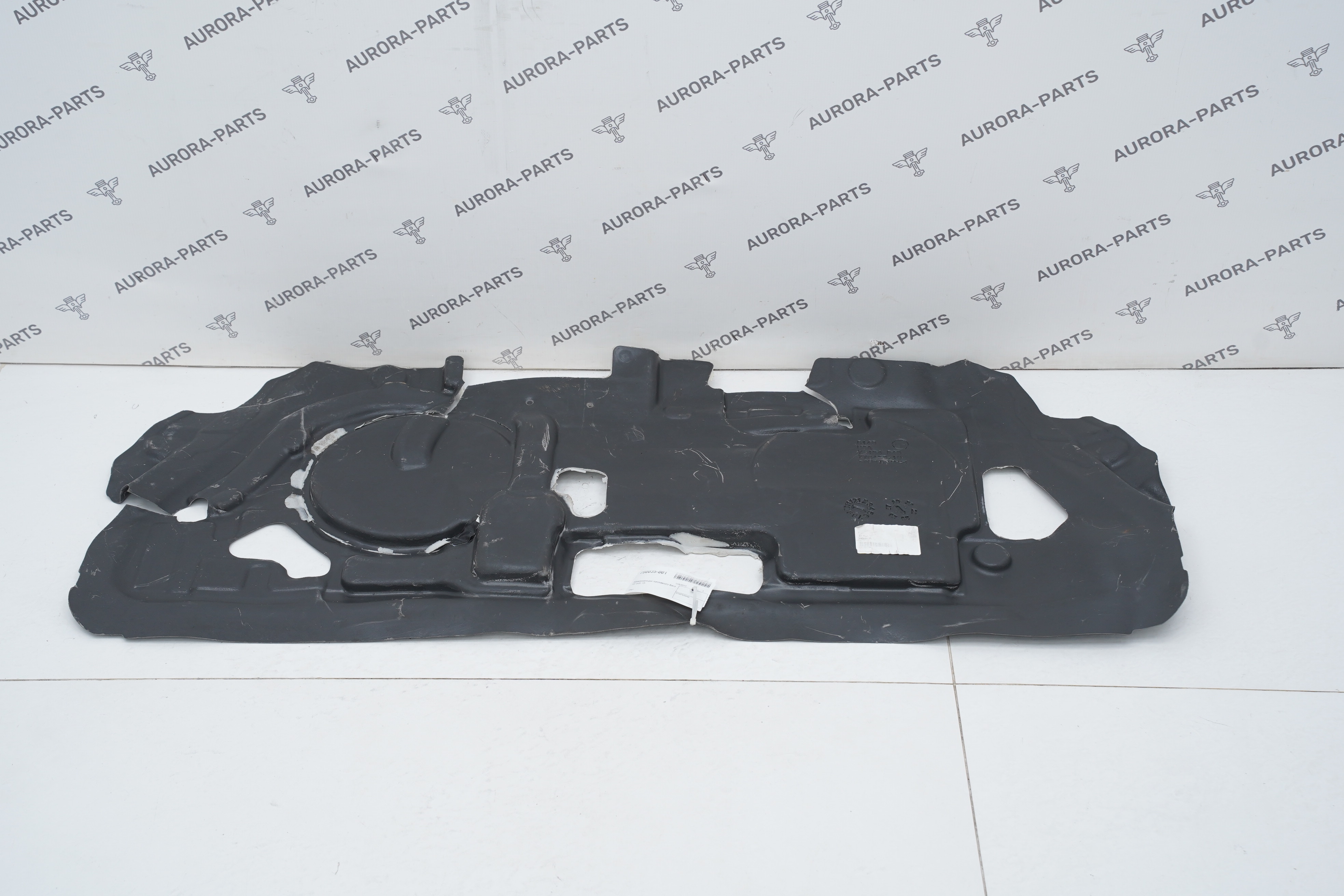 Шумоизоляция топливного бака BMW X6