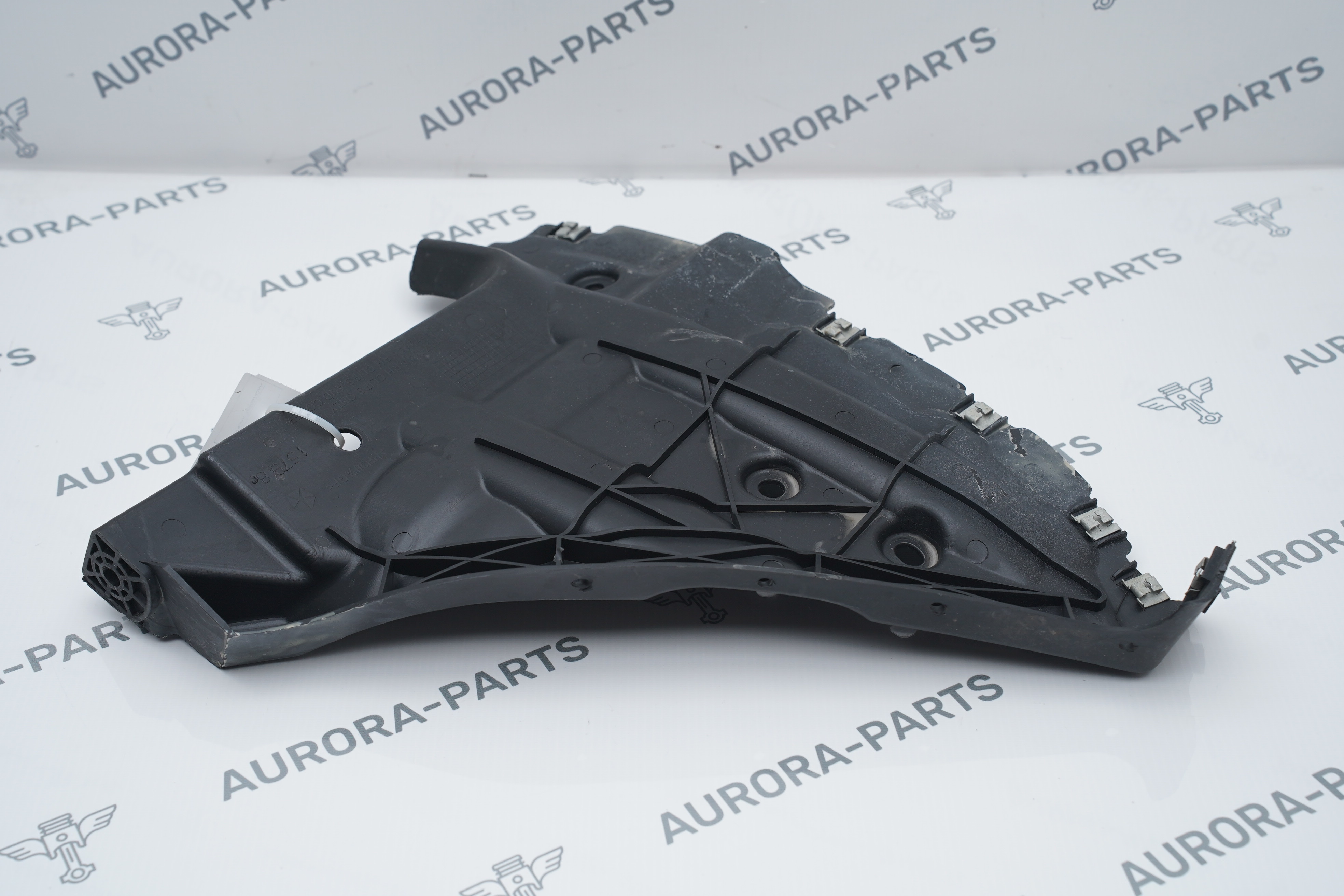 Подкрылок задний (передняя часть) RH Dodge RAM