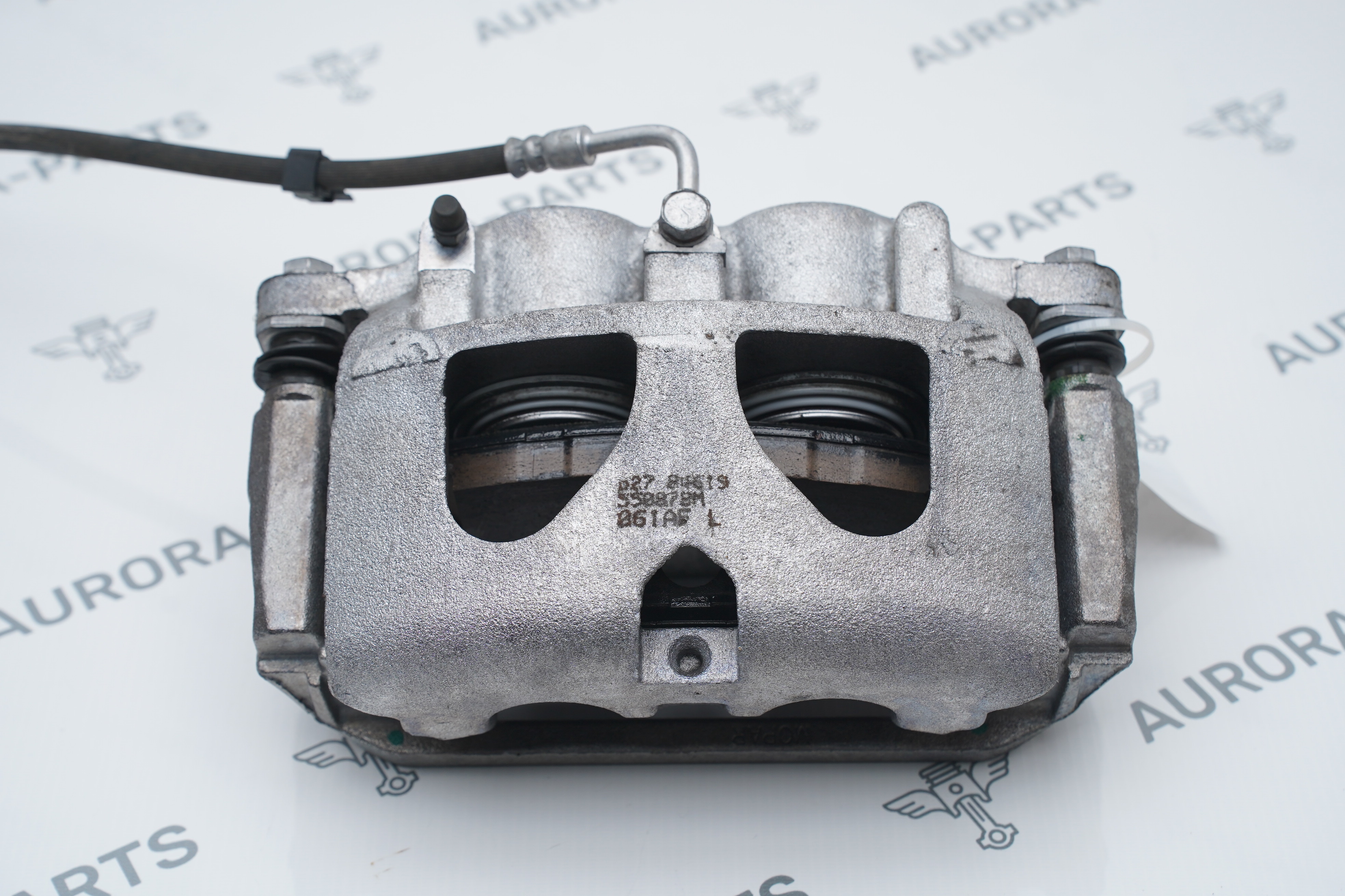 Суппорт тормозной передний RH Dodge RAM