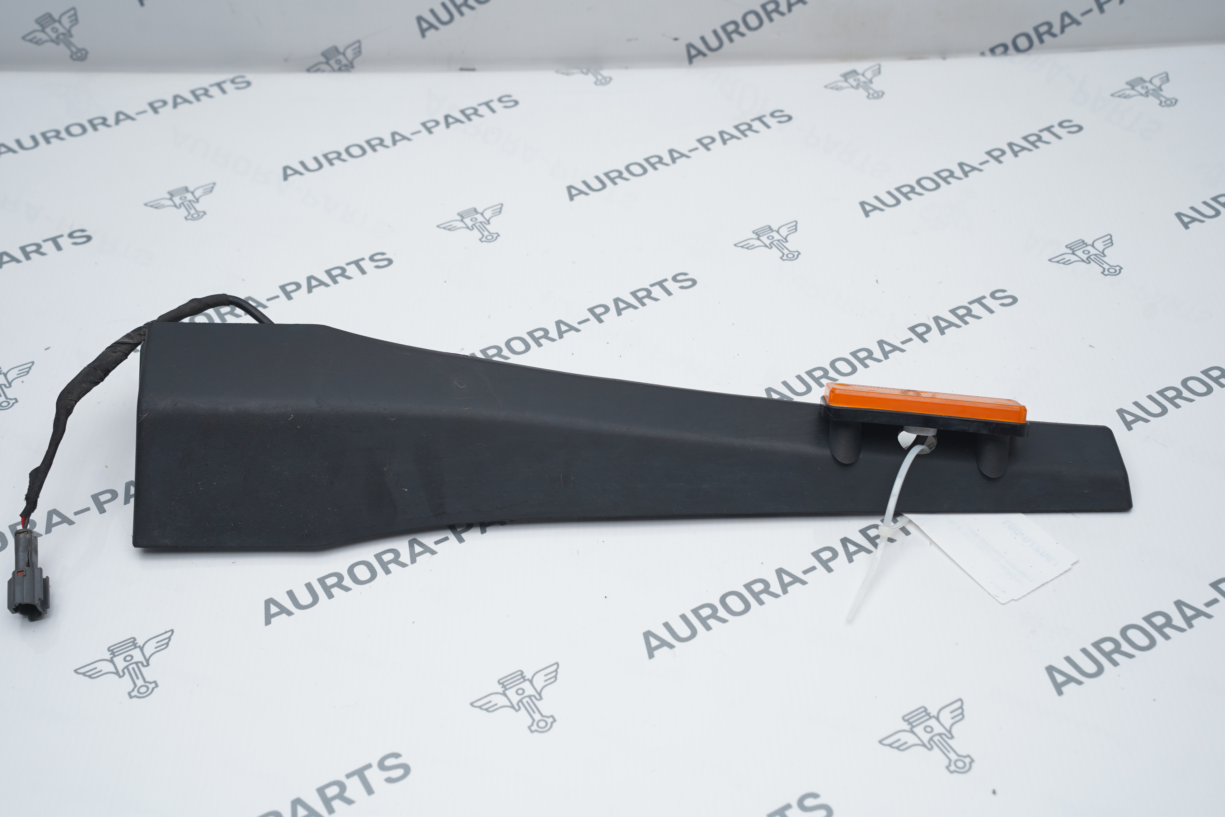 Накладка порога передняя RH Dodge RAM