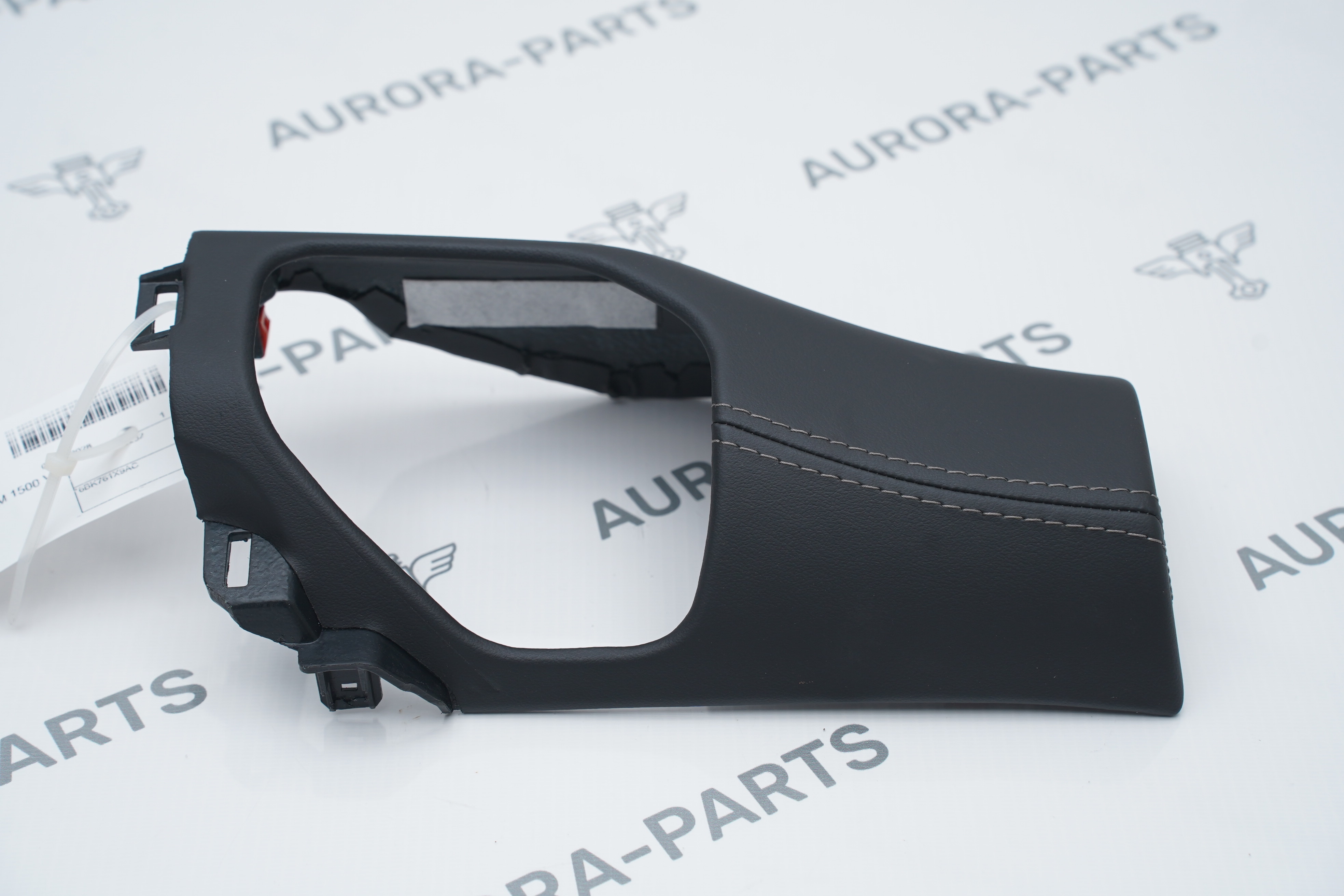 Накладка торпеды Dodge RAM