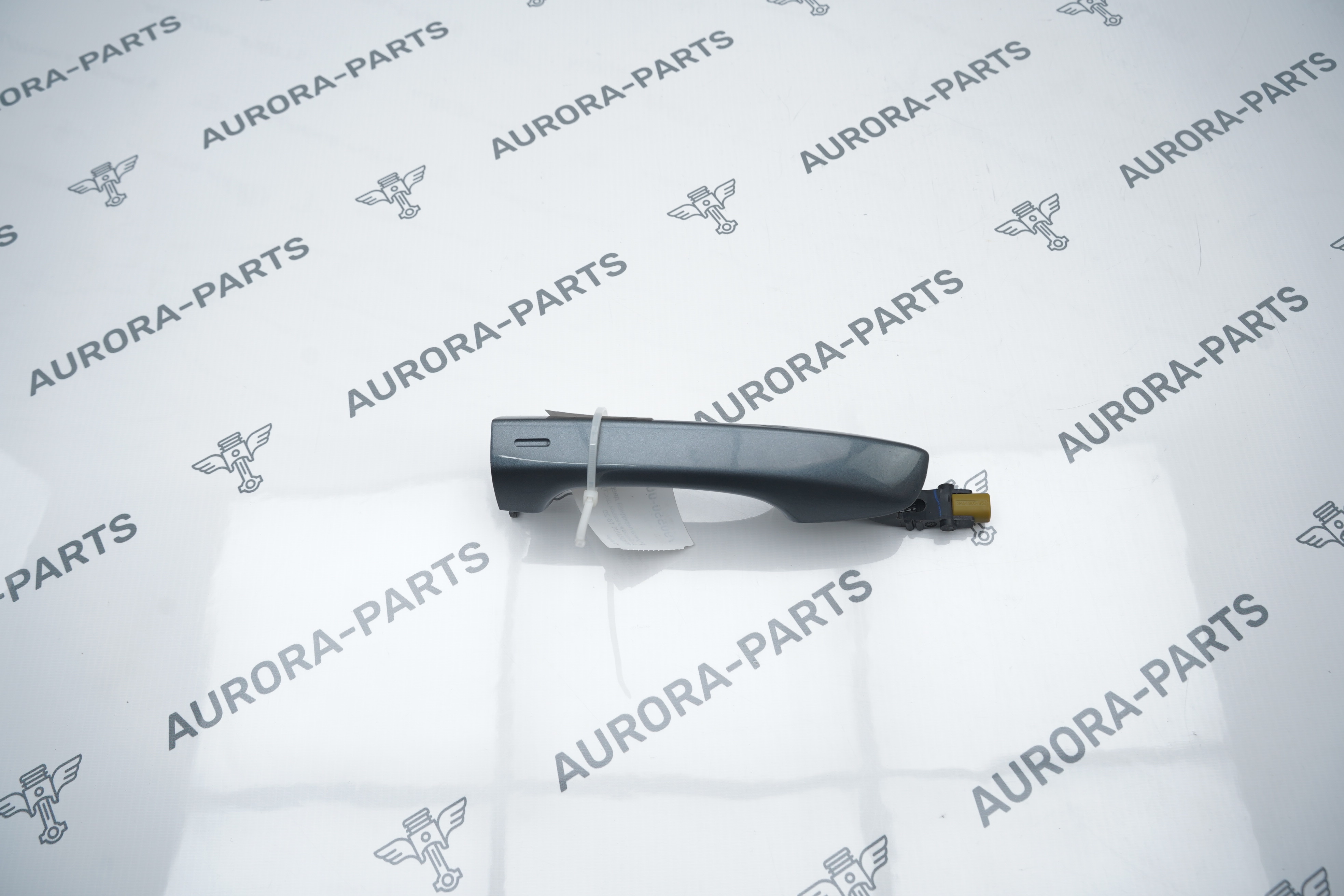 Ручка передней двери (Allspace, с бесключевым доступом) RH VW Tiguan