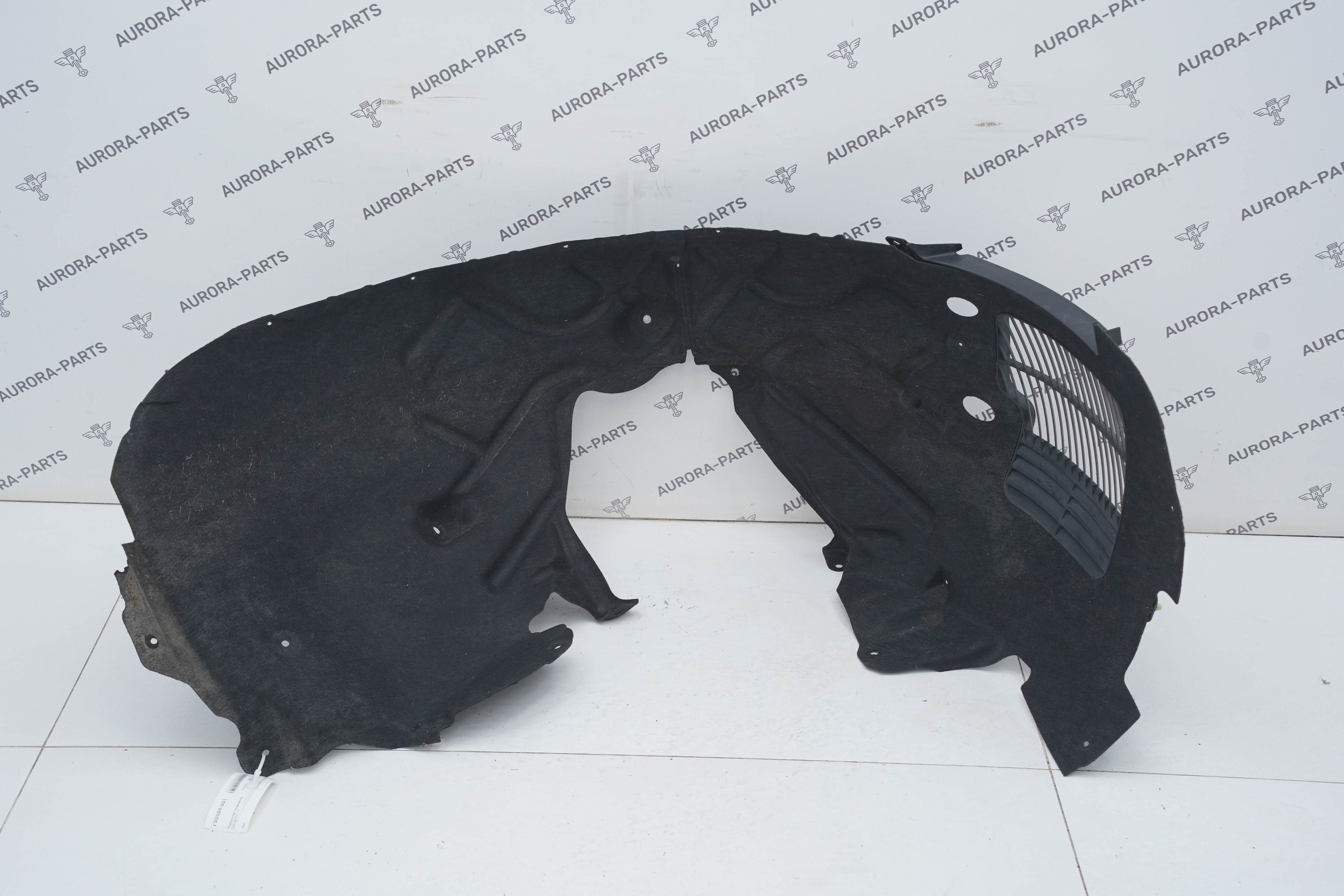 Подкрылок передний RH Porsche Cayenne