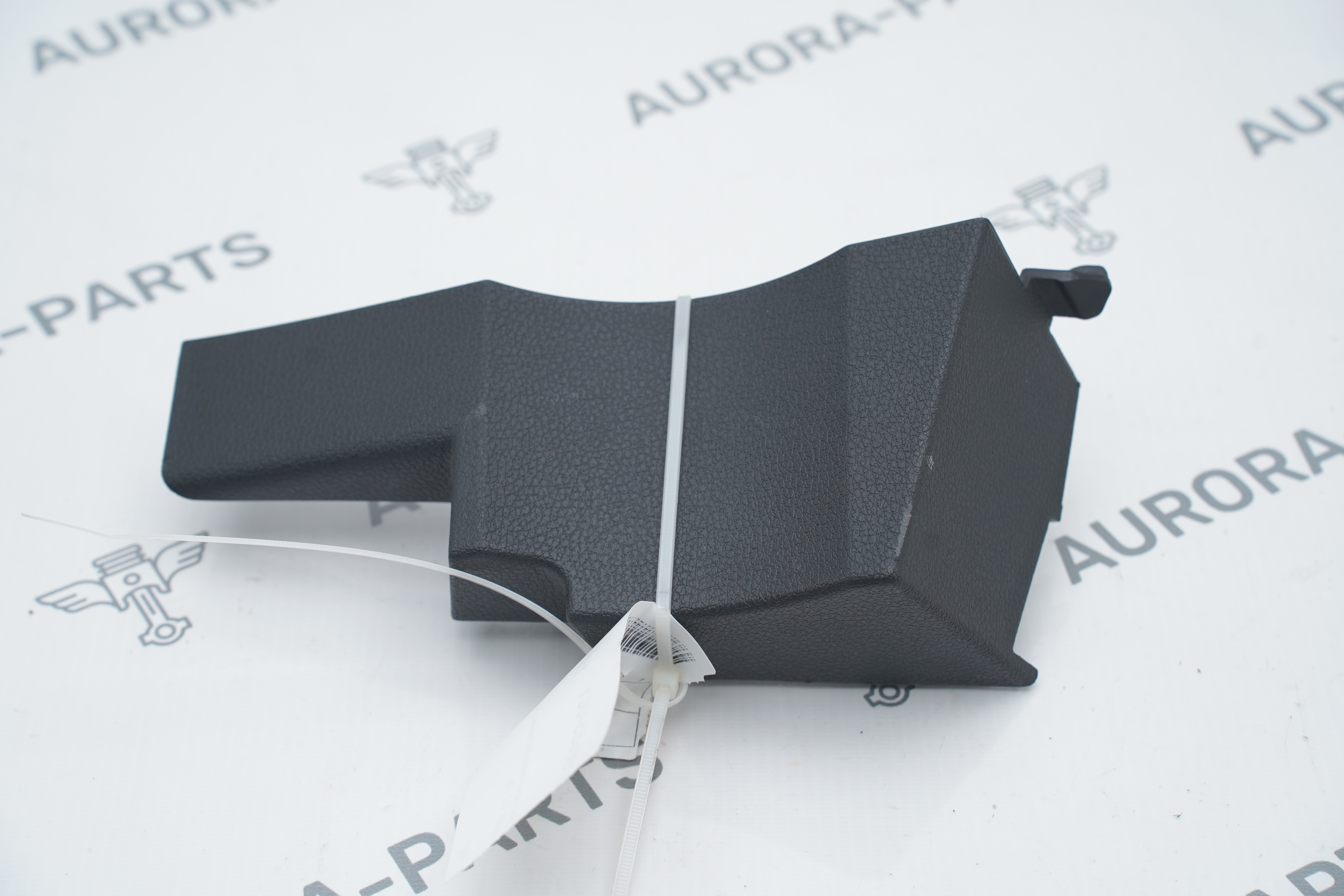 Накладка пола багажника LH Audi Q3