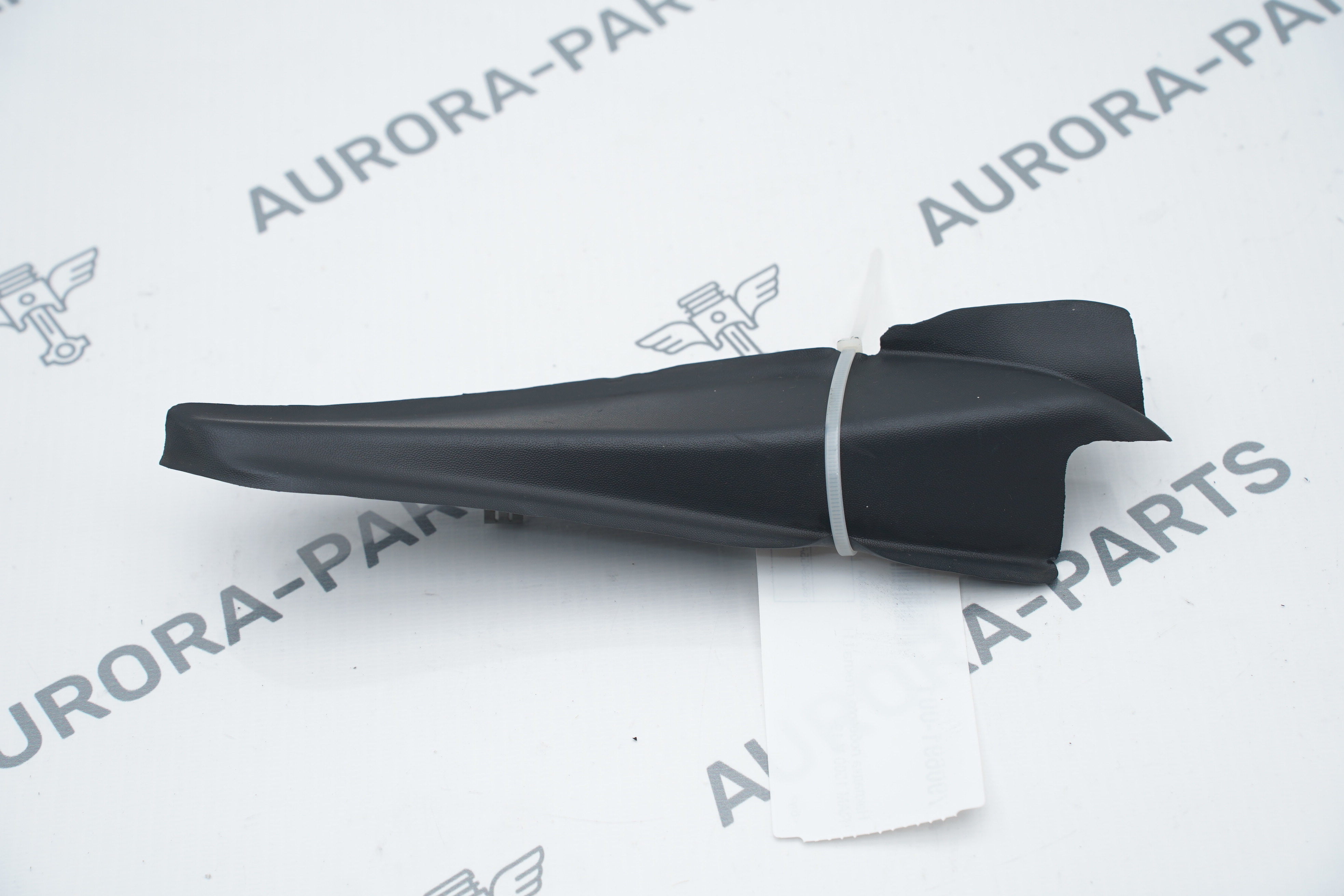 Накладка лобового стекла LH Dodge RAM