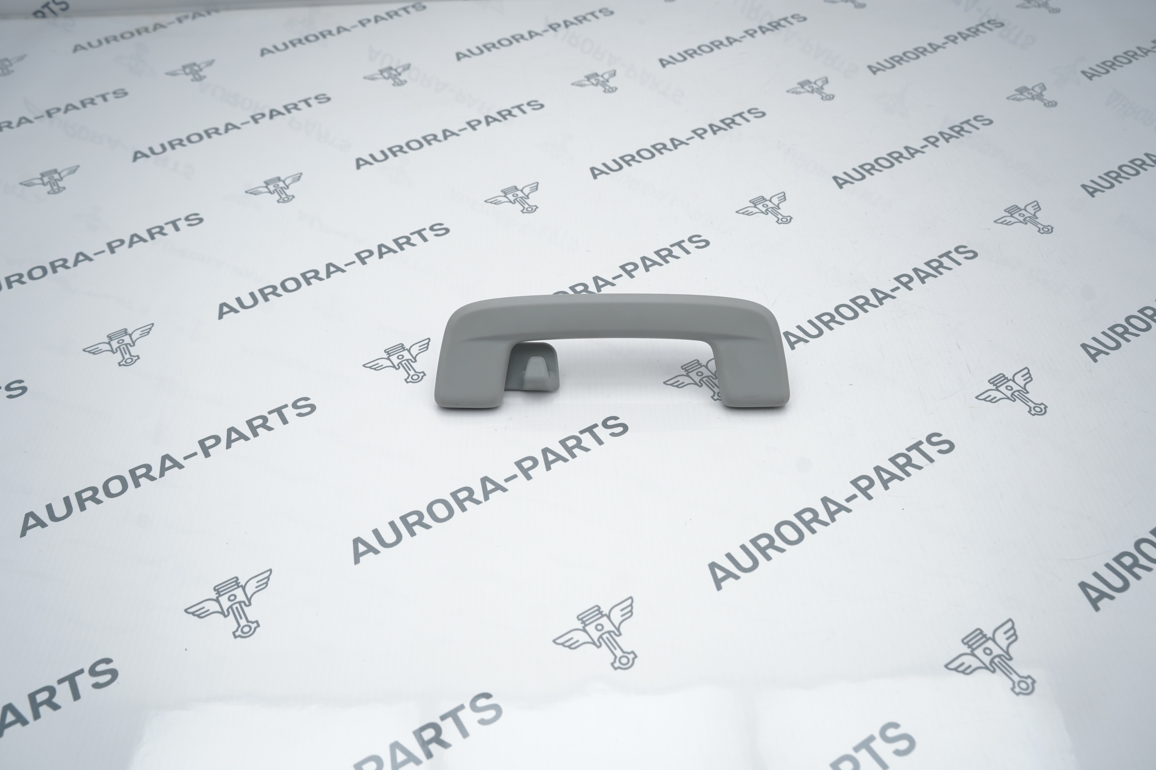 Ручка потолочная задняя RH Audi Q3