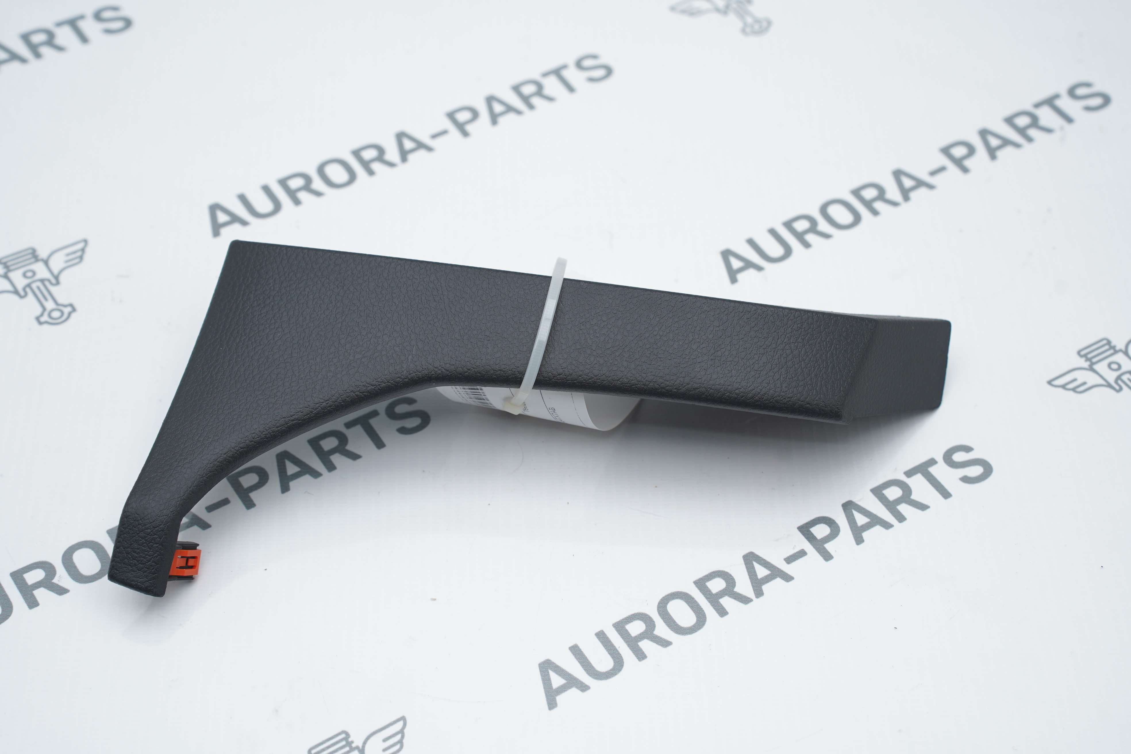 Накладка торпеды RH Dodge RAM