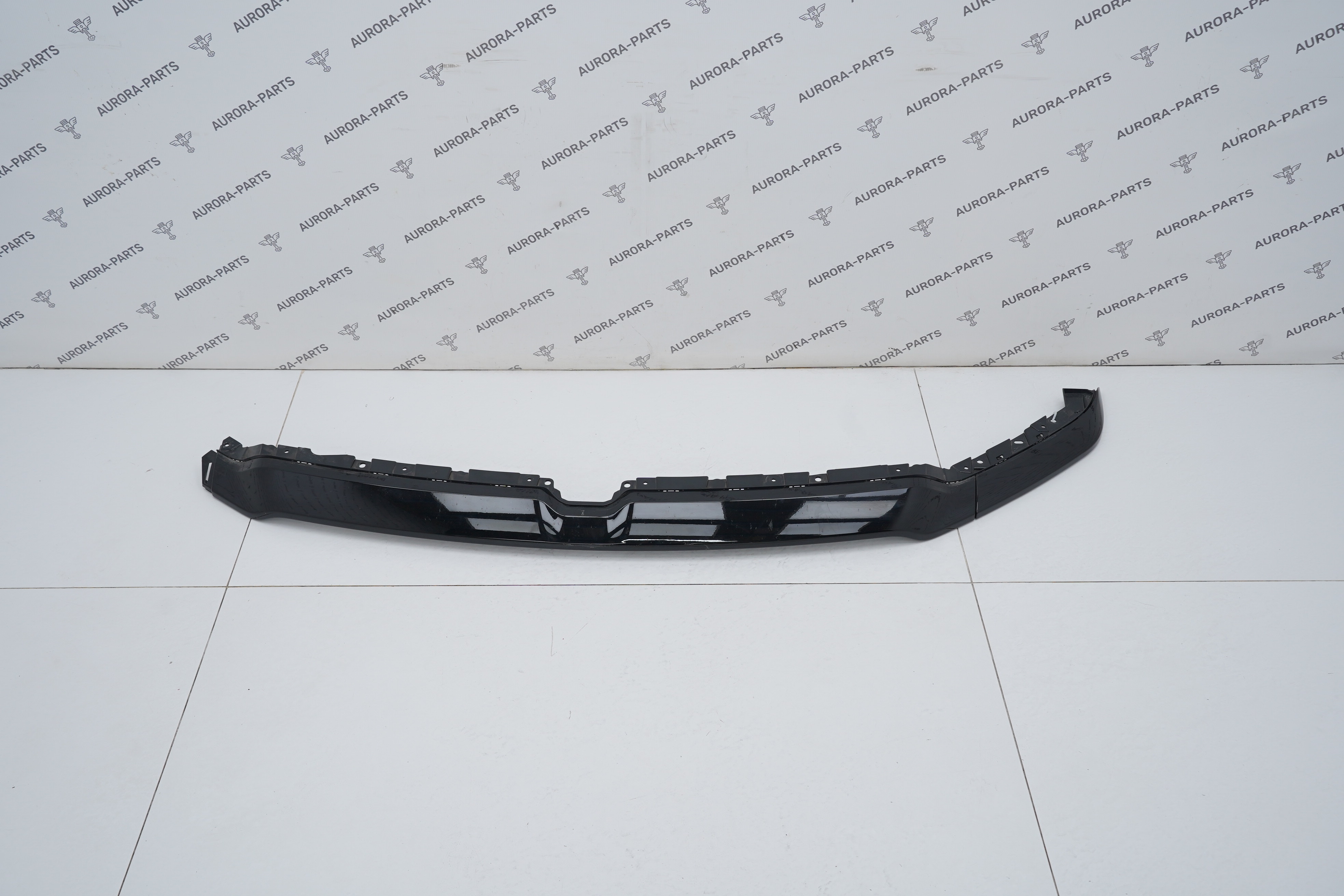 Накладка решетки радиатора Dodge RAM