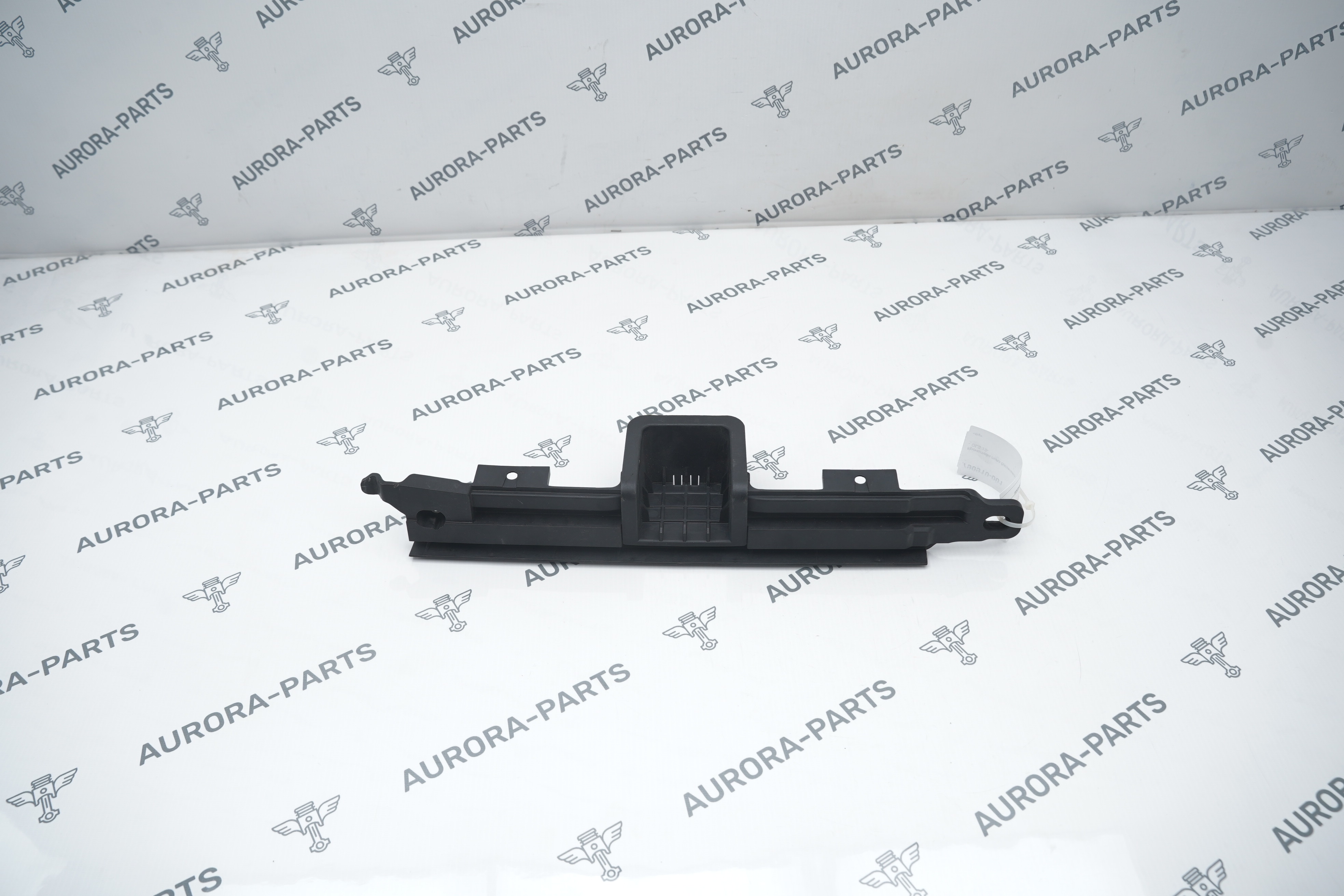 Кронштейн пола багажника Mercedes GL/GLS