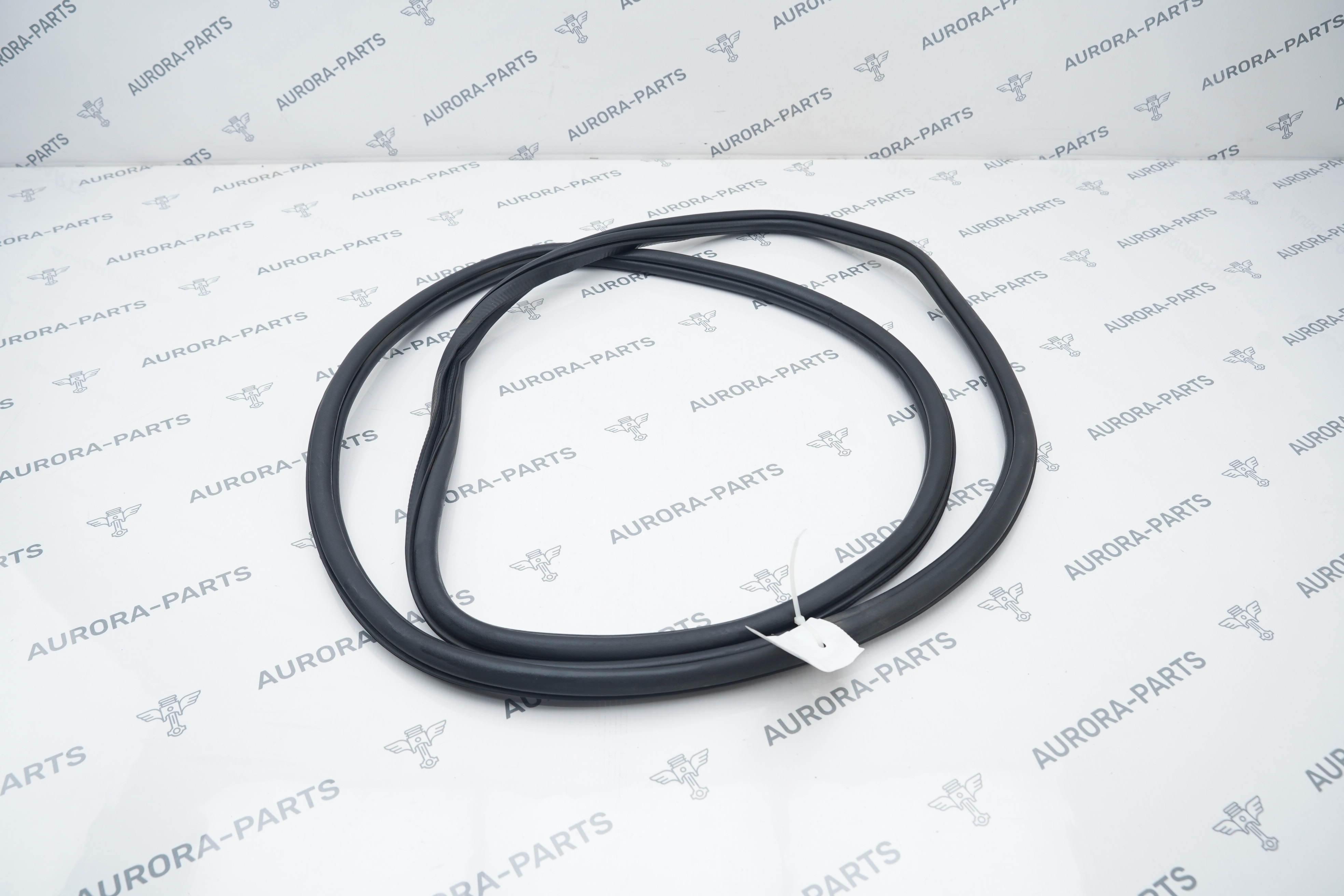 Уплотнитель проема задней двери (на кузове) (ALLSPACE) LH VW Tiguan