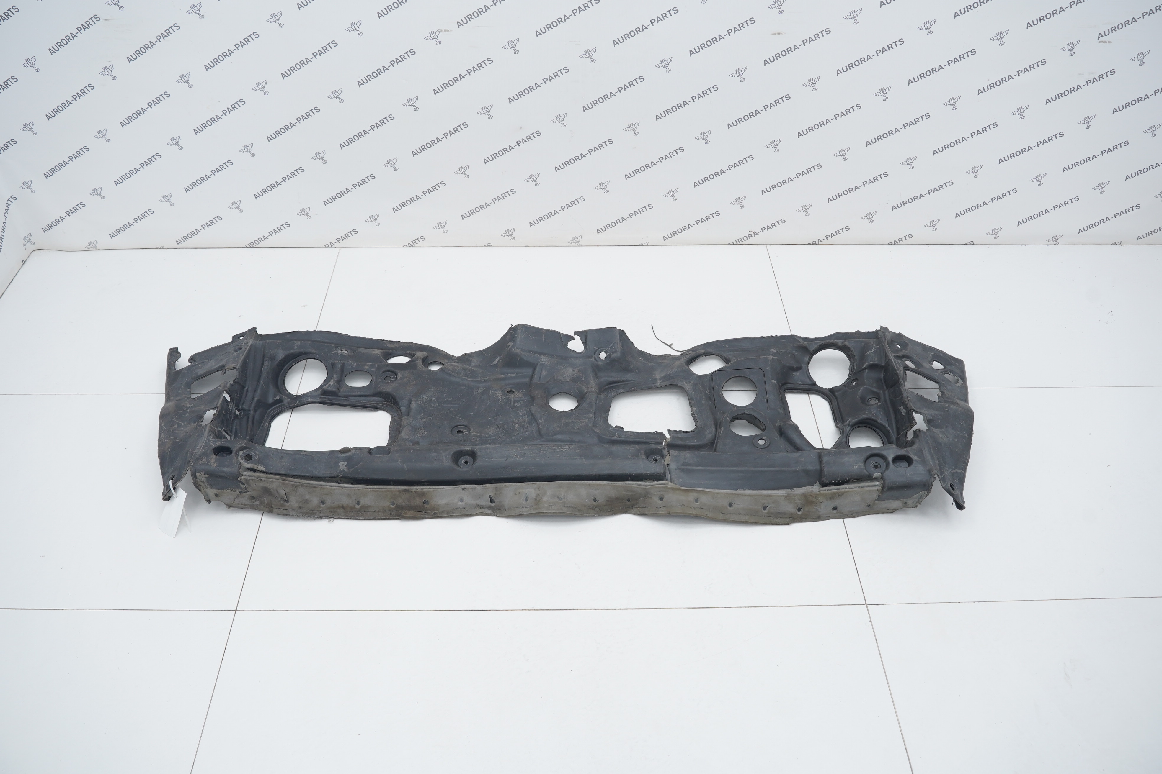 Шумоизоляция перегородки моторного отсека Mercedes GL/GLS