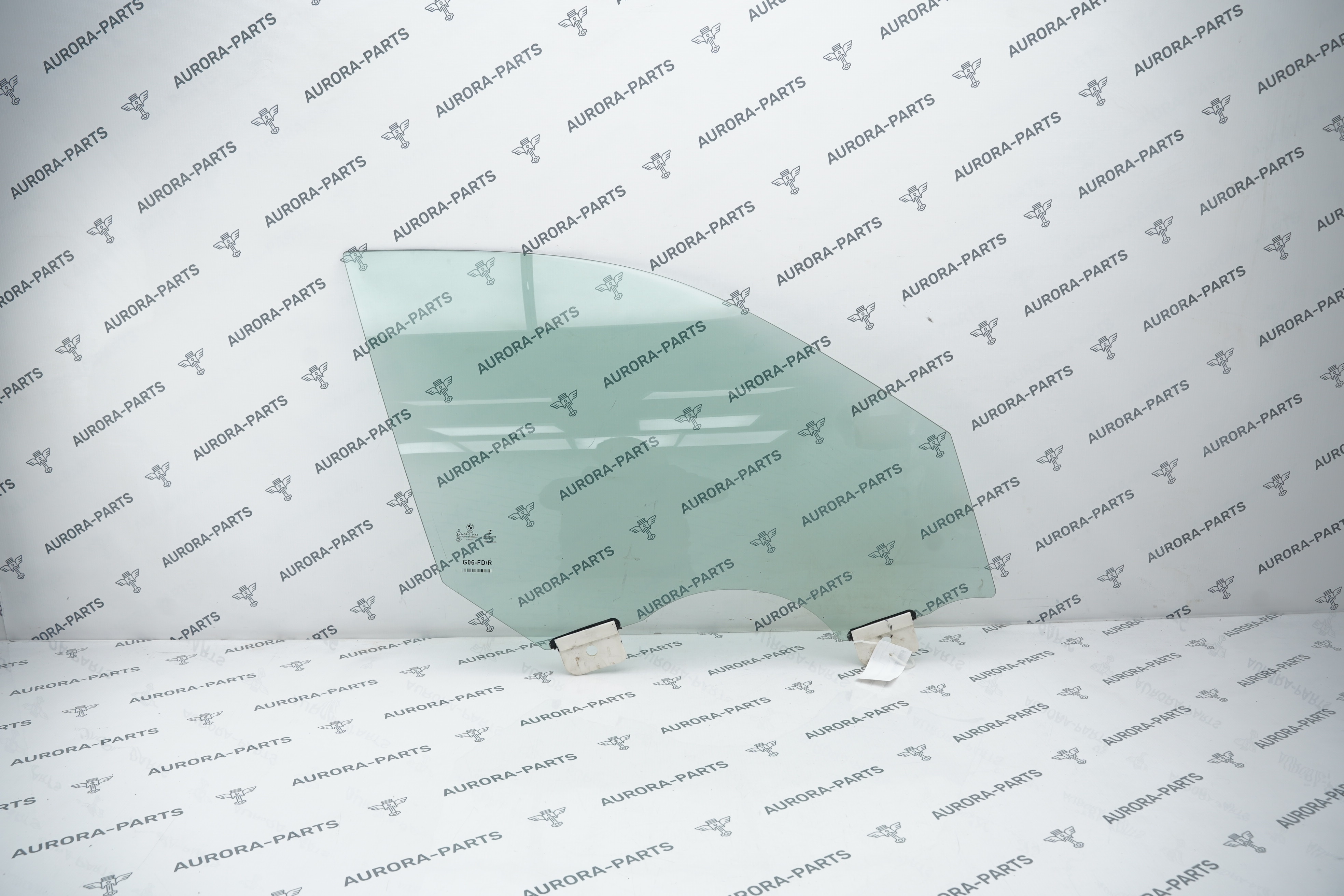 Стекло передней двери (двойное) RH BMW X6