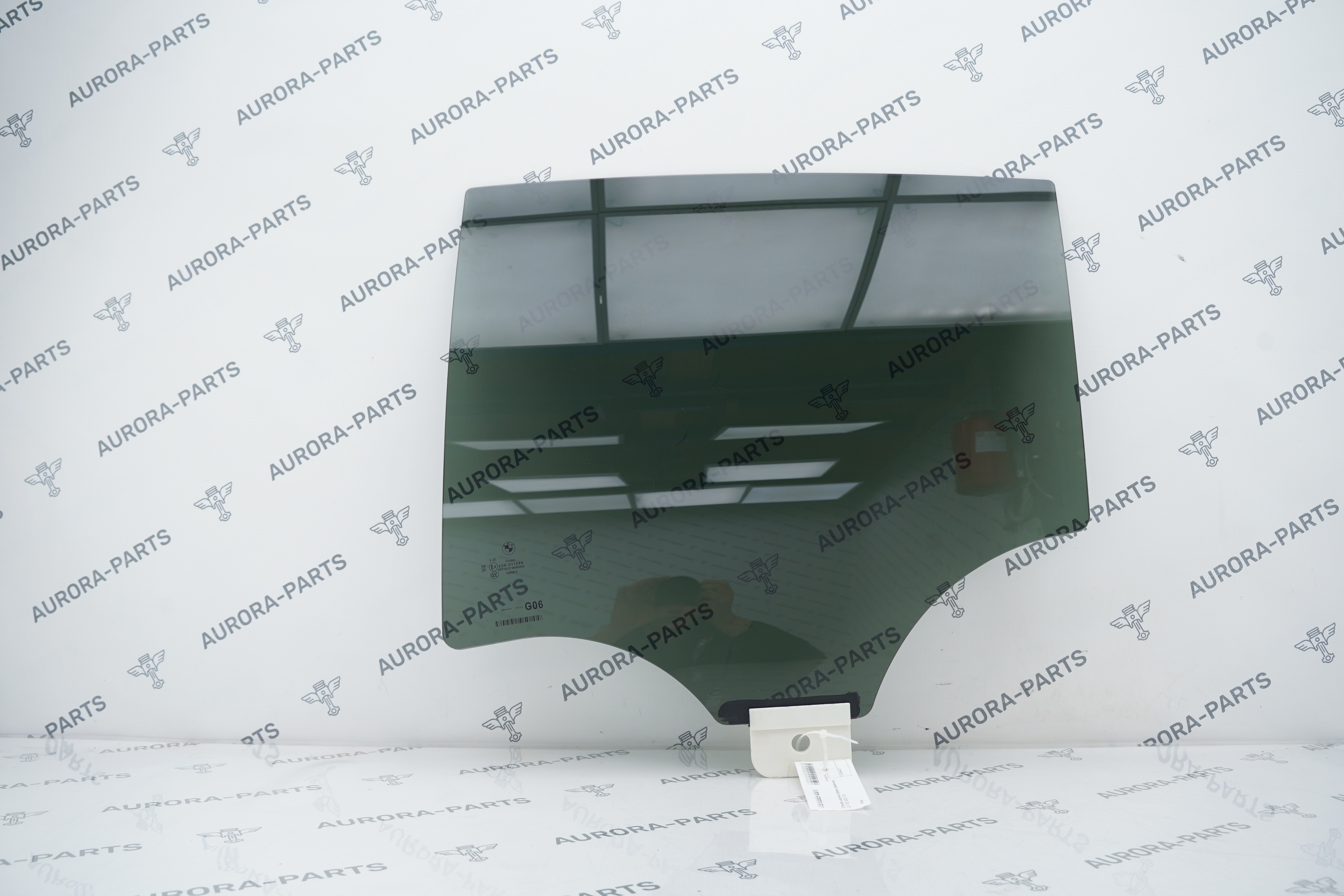 Стекло задней двери (двойное) LH BMW X6