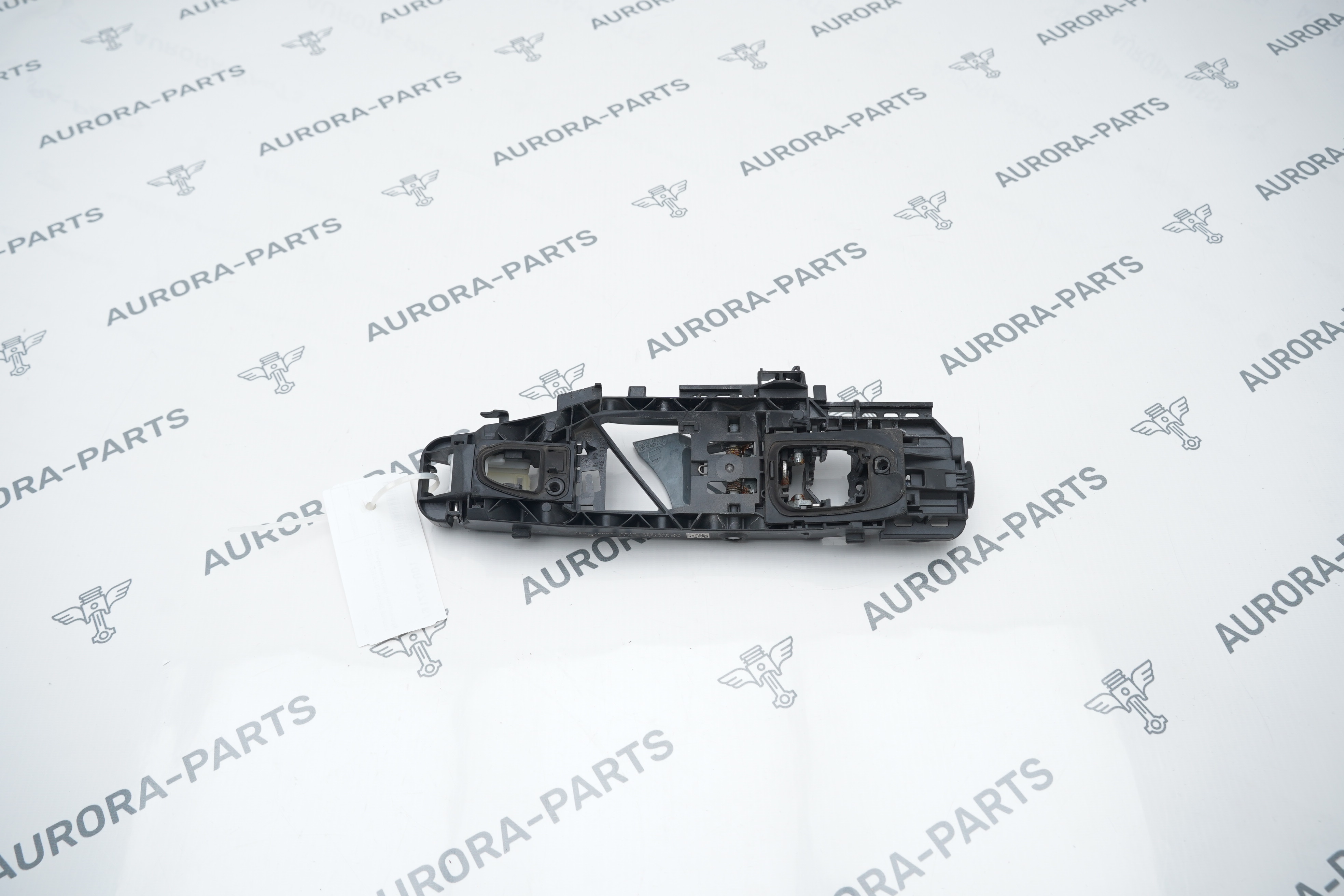 Кронштейн наружней ручки двери RH Mercedes GL/GLS