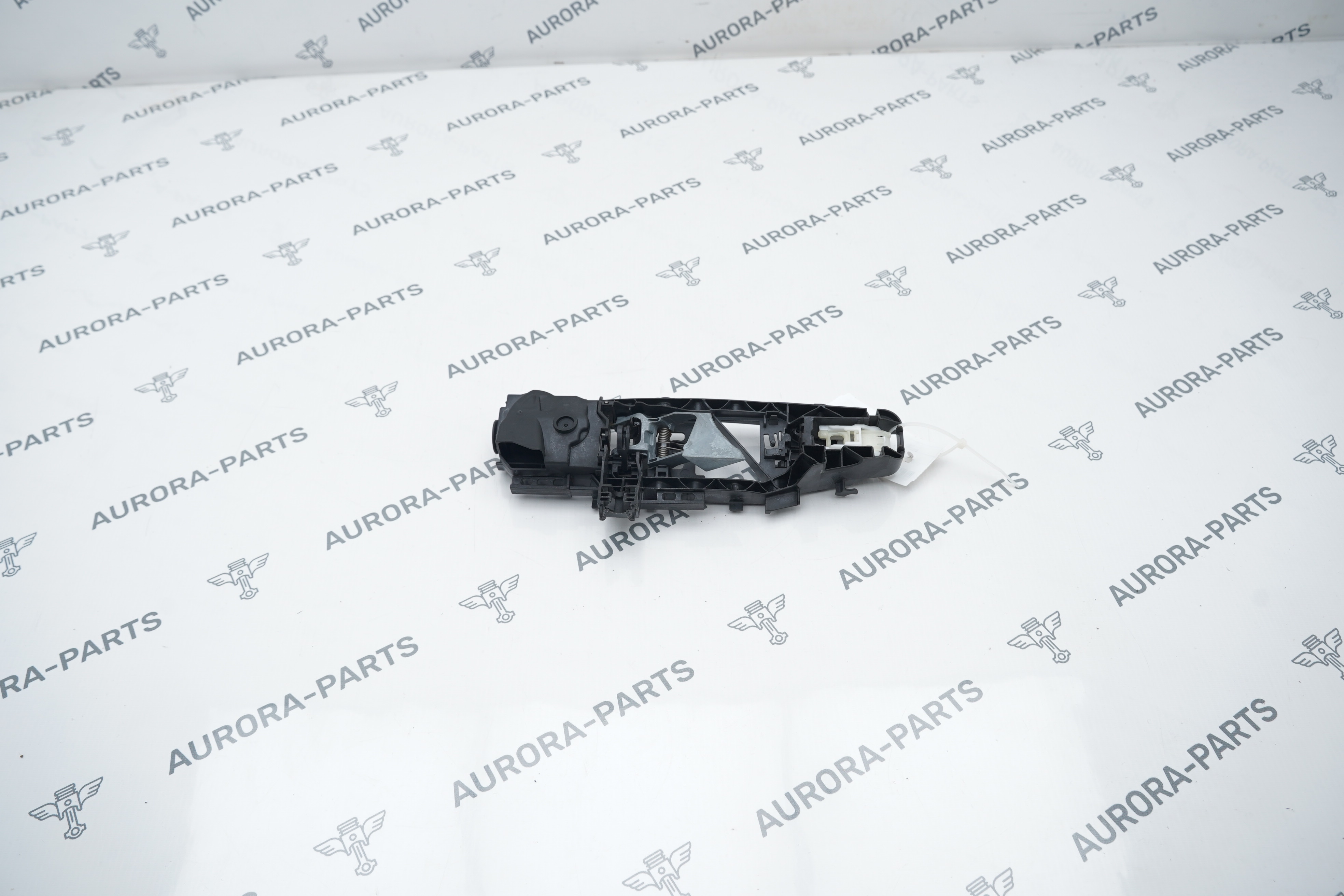 Кронштейн наружней ручки передней двери LH Mercedes GL/GLS