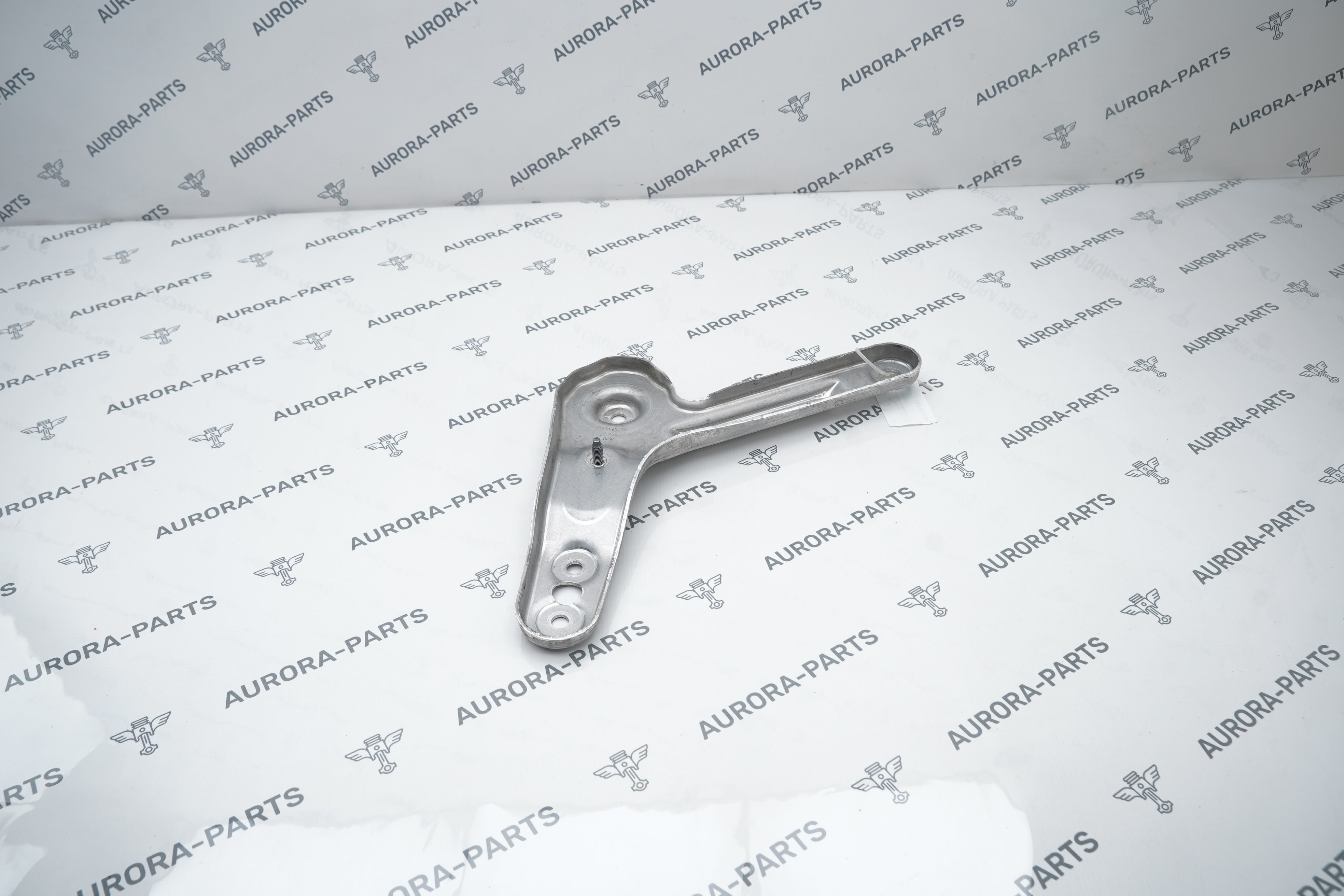 Тяга реактивная задней подвески LH BMW X7