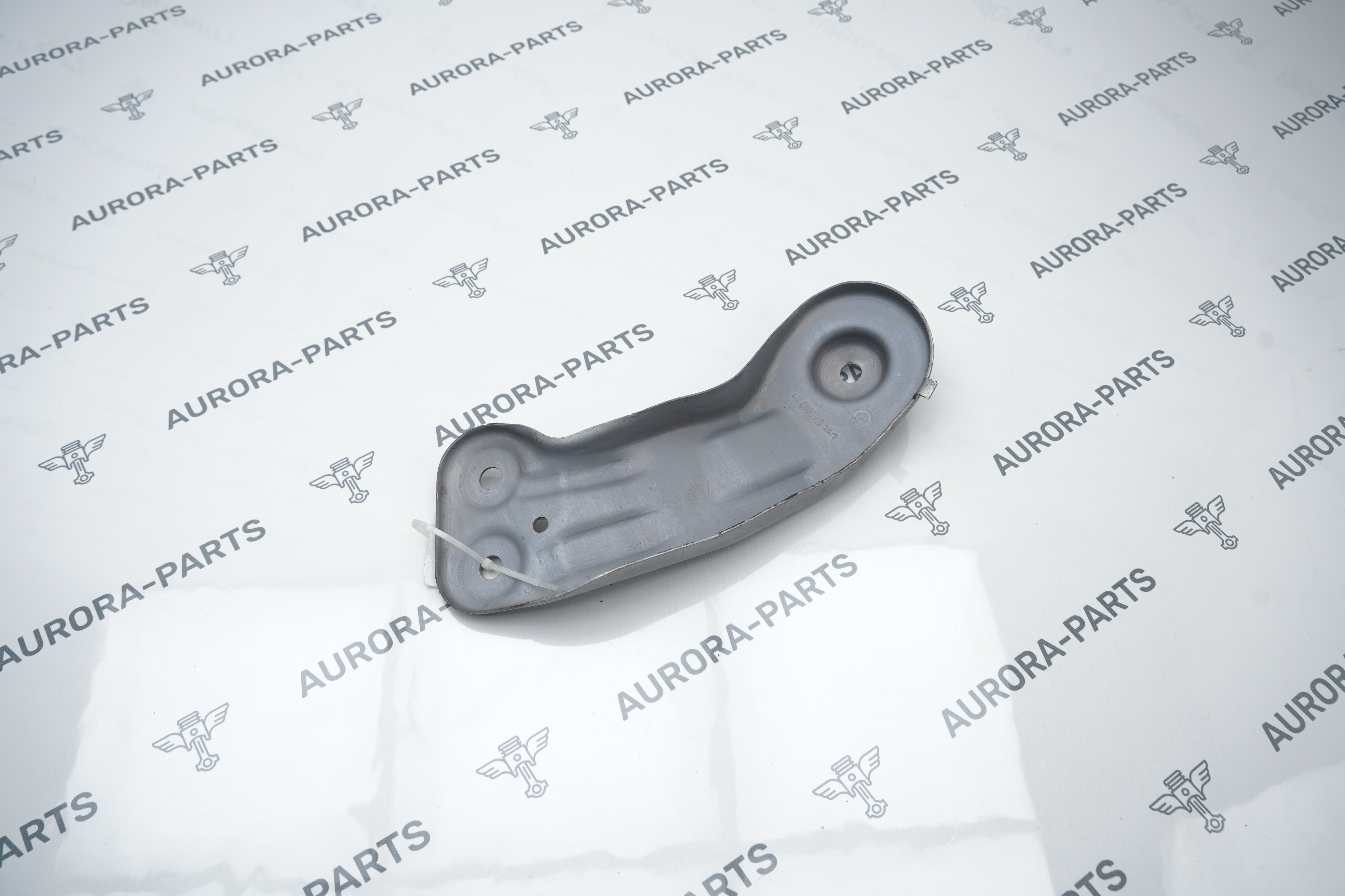 Тяга реактивная задней подвески LH BMW X7