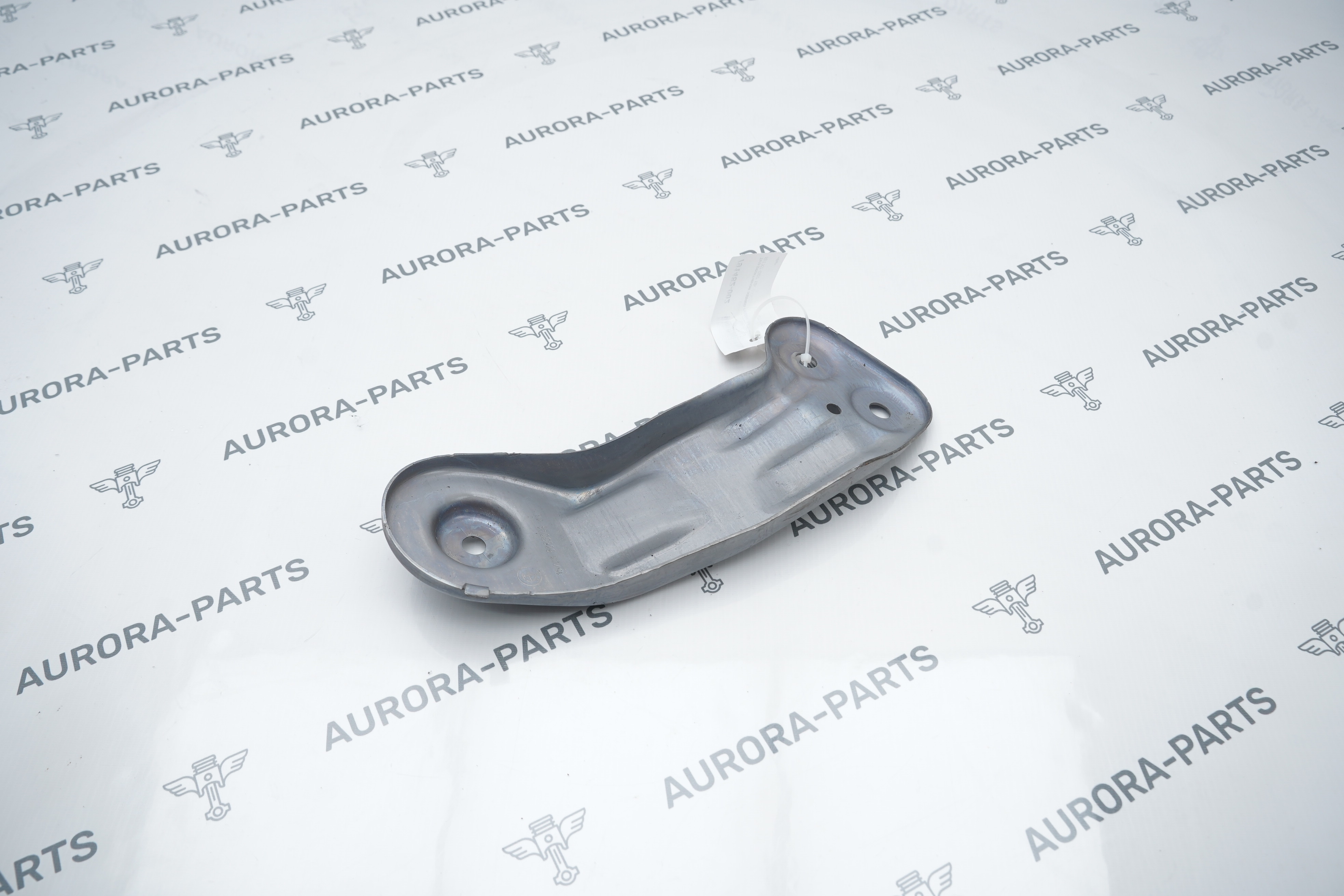 Тяга реактивная задней подвески RH BMW X7