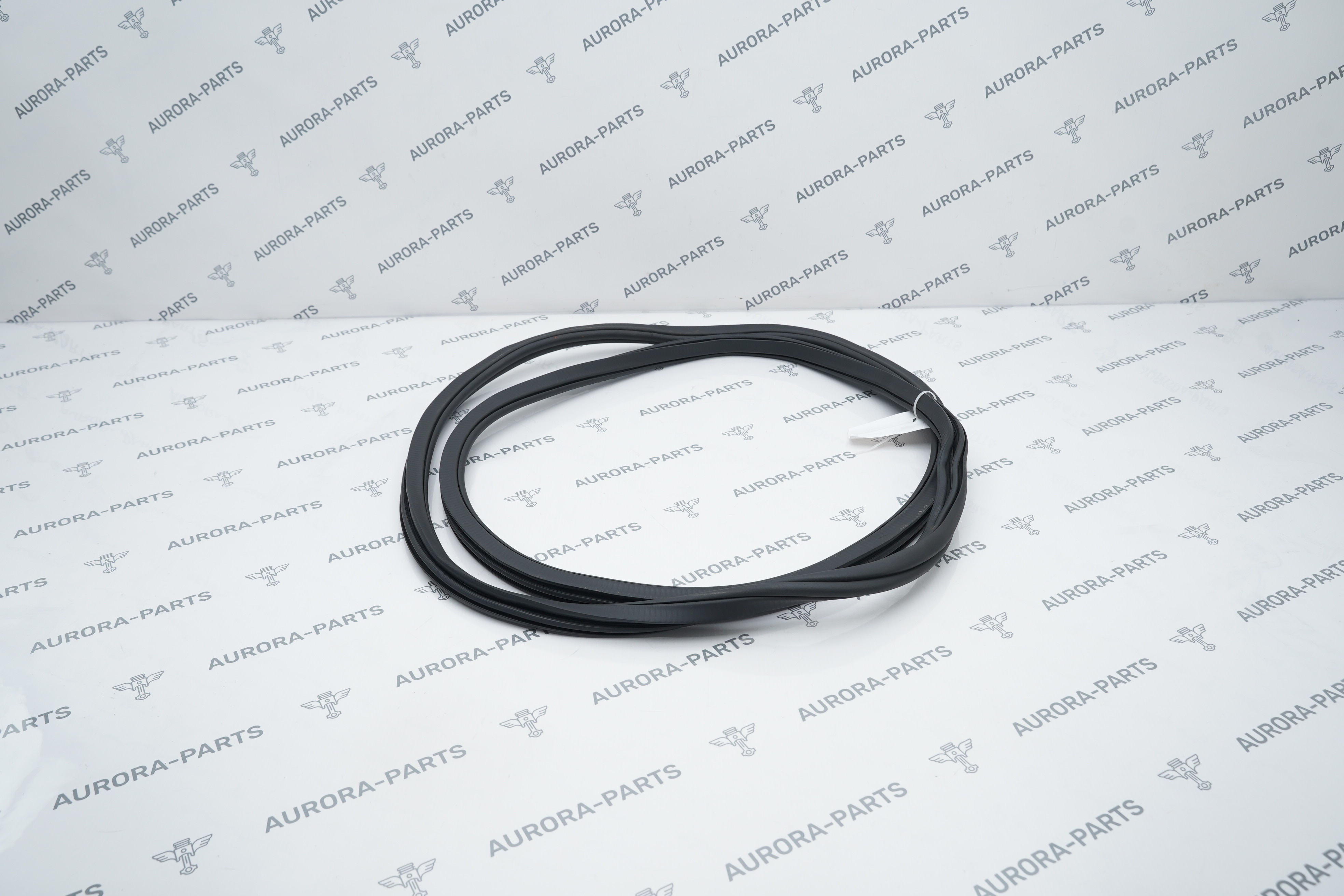 Уплотнитель задней двери (Стоит на кузове) BMW X7