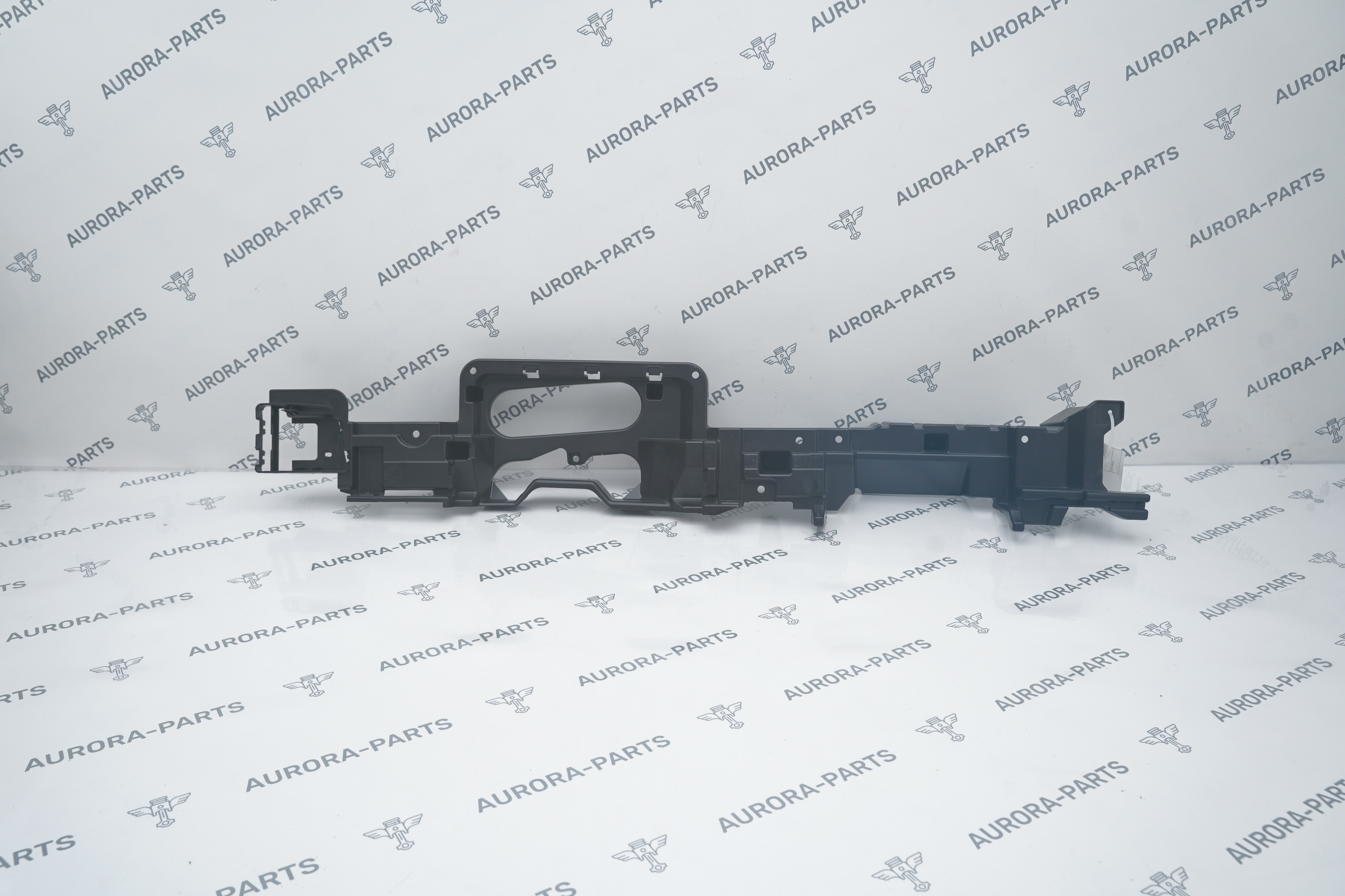 Кронштейн пола багажника LH BMW X5