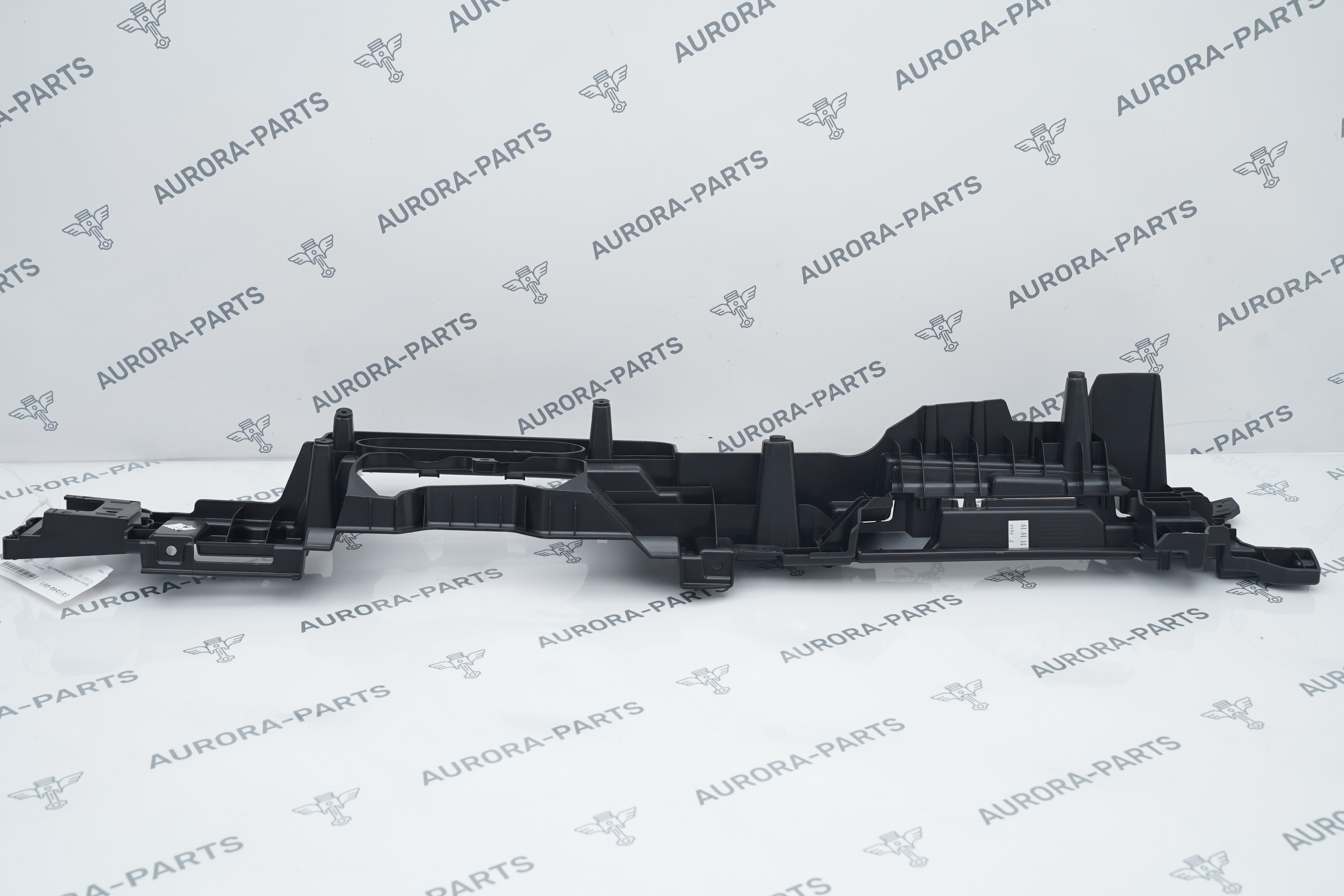 Кронштейн пола багажника RH BMW X5