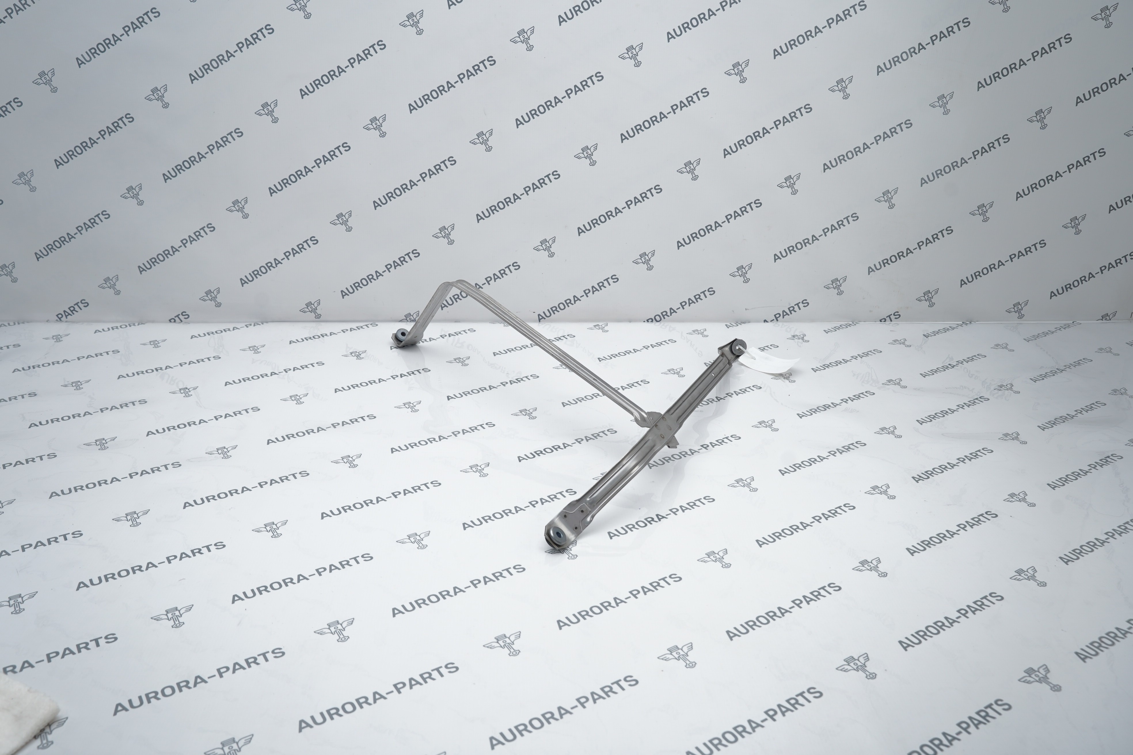 Кронштейн топливного бака BMW X5