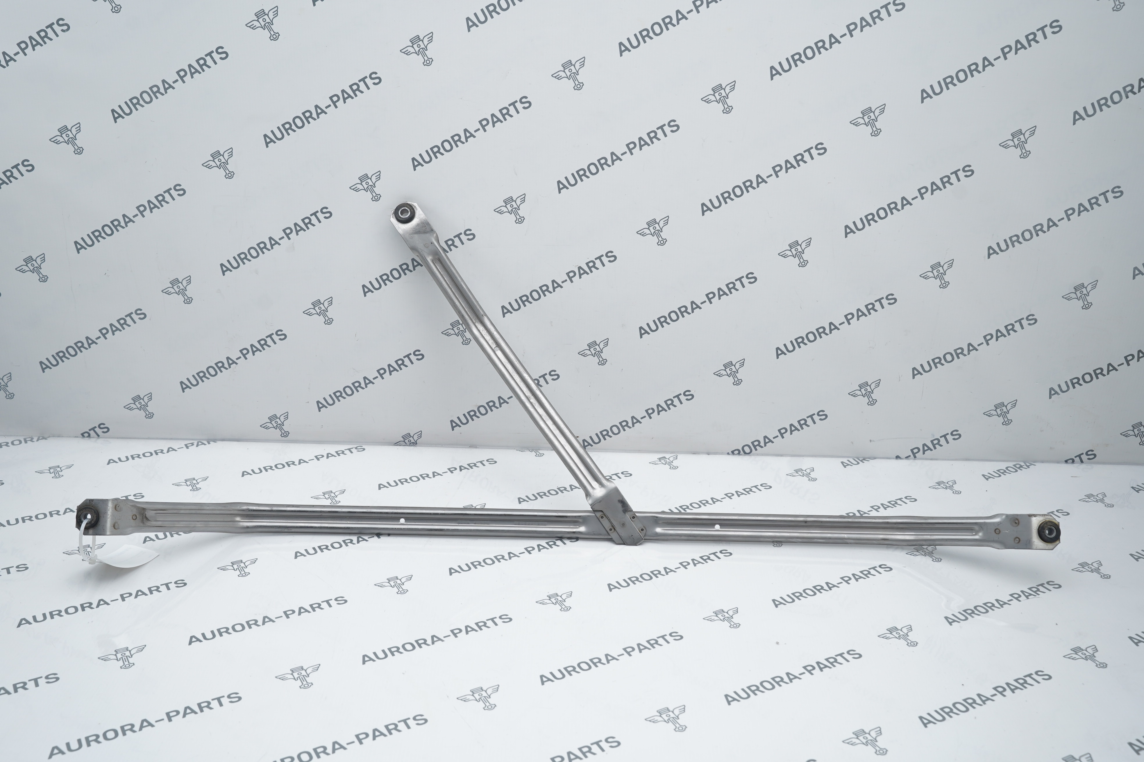 Кронштейн топливного бака BMW X7