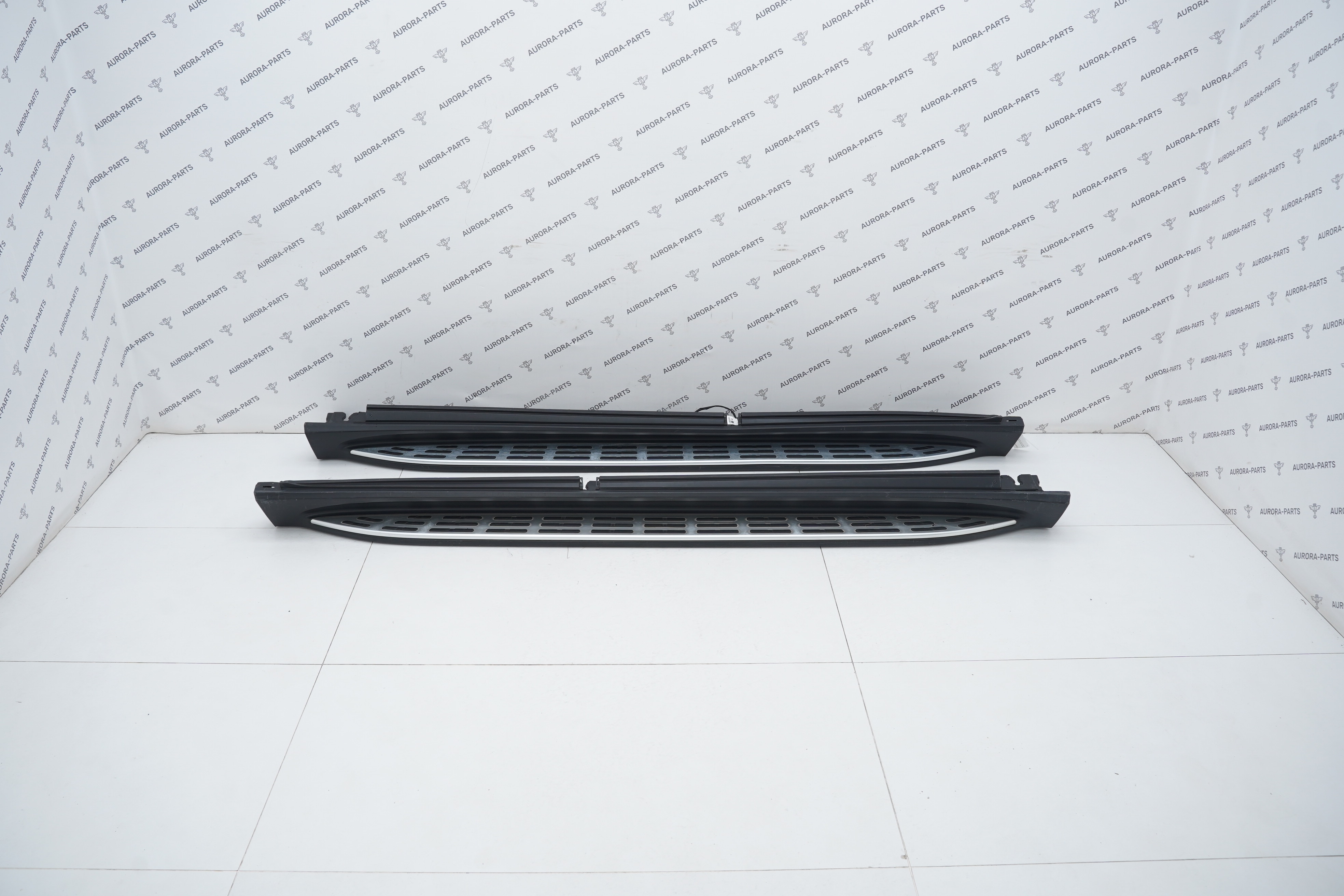 Комплект наружних порогов с подсветкой Mercedes GL/GLS