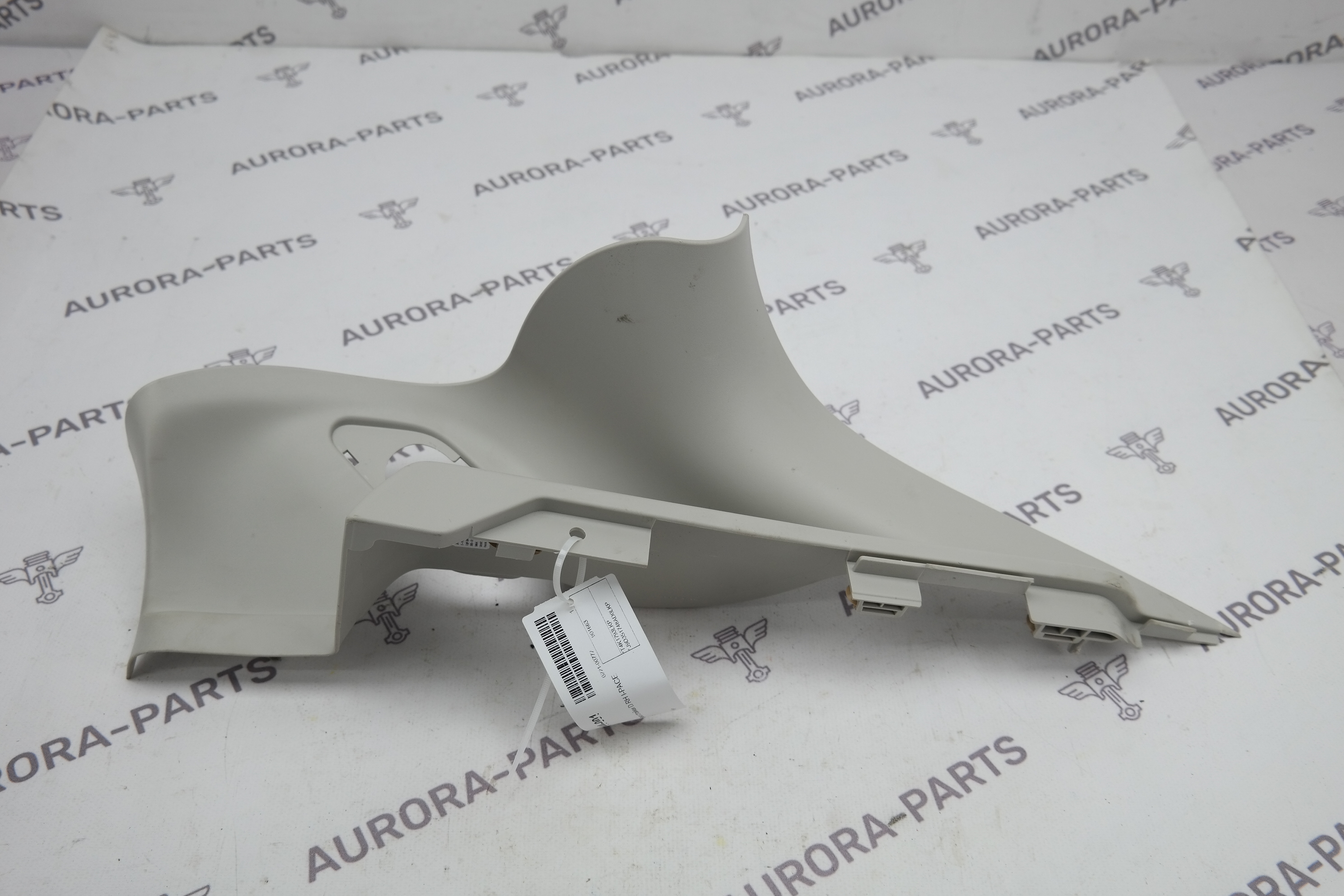 Обшивка стойки D RH Jaguar I-Pace 