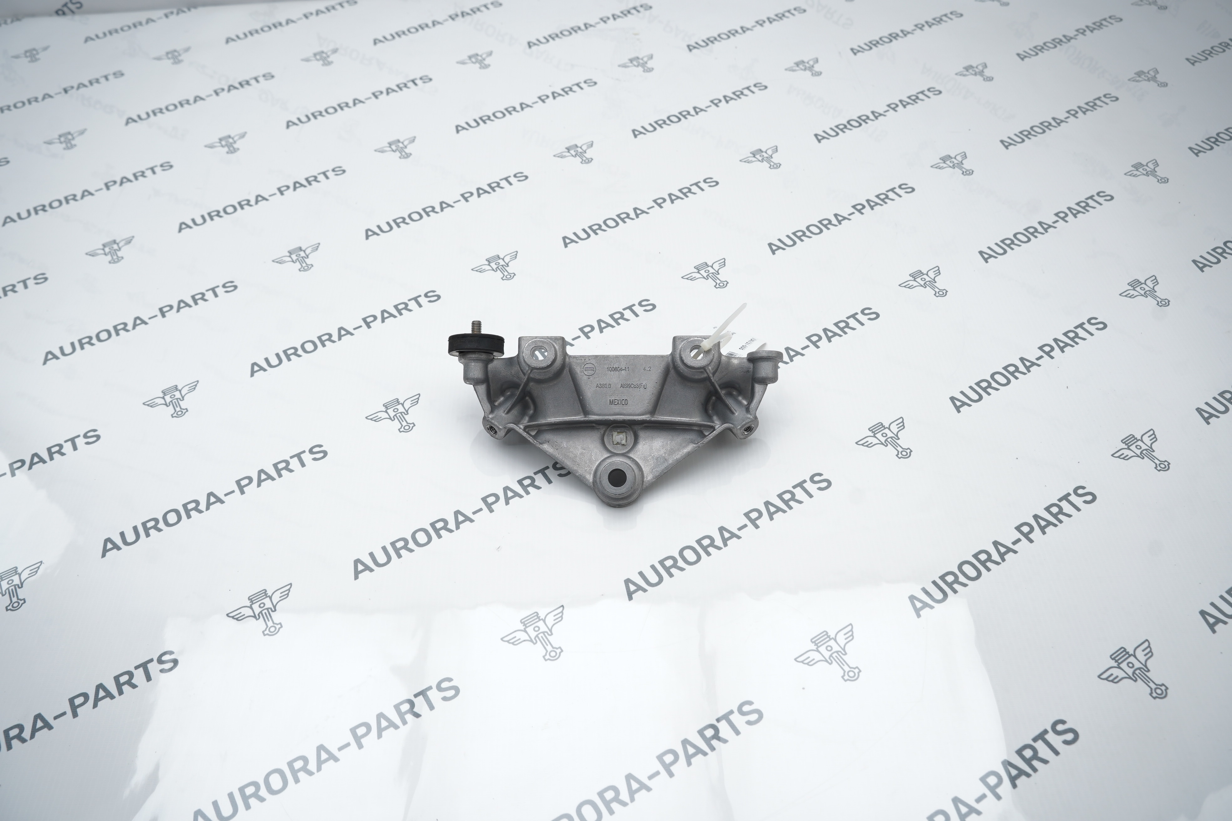 Крепление тяги среднее BMW X5