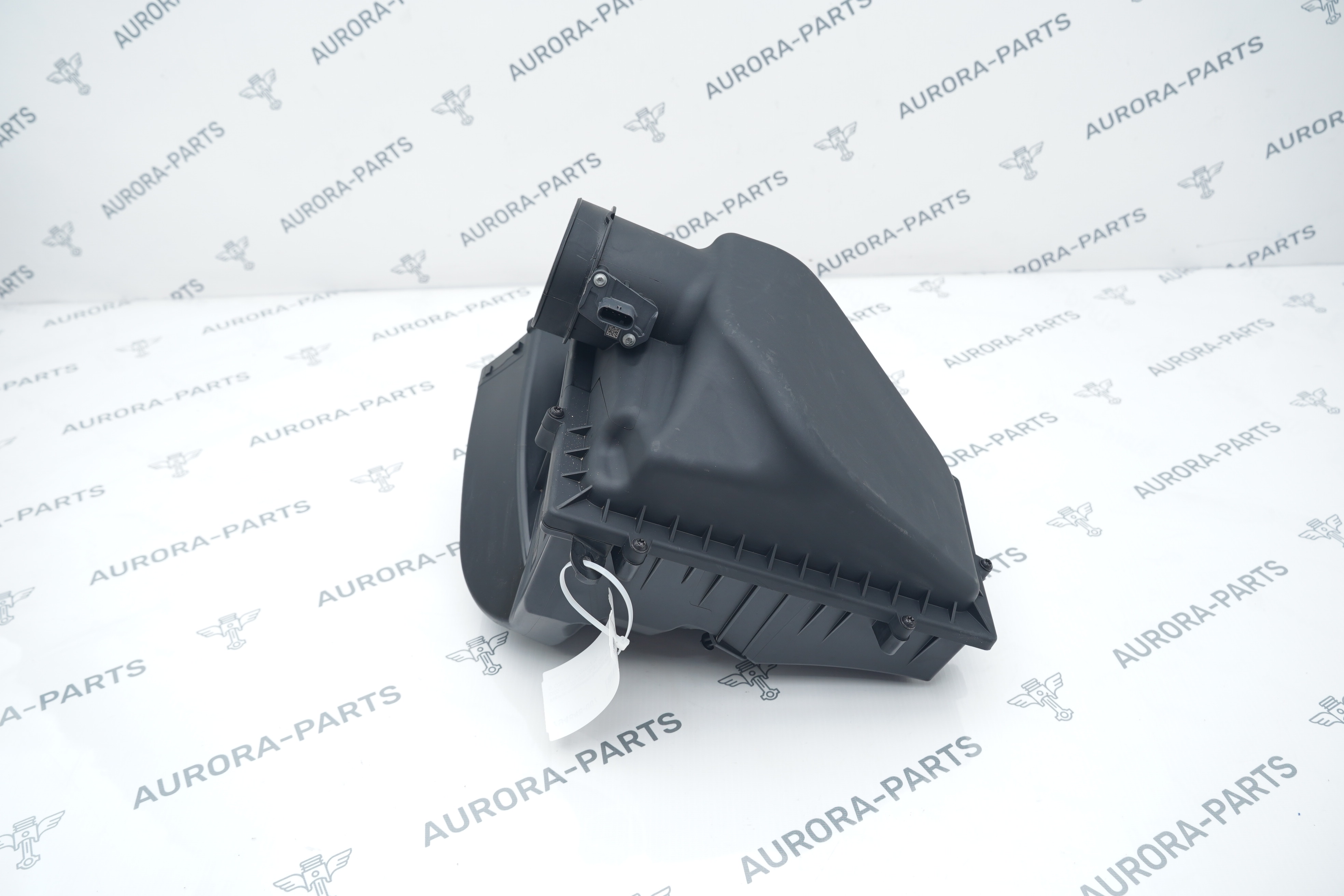 Корпус воздушного фильтра BMW X5