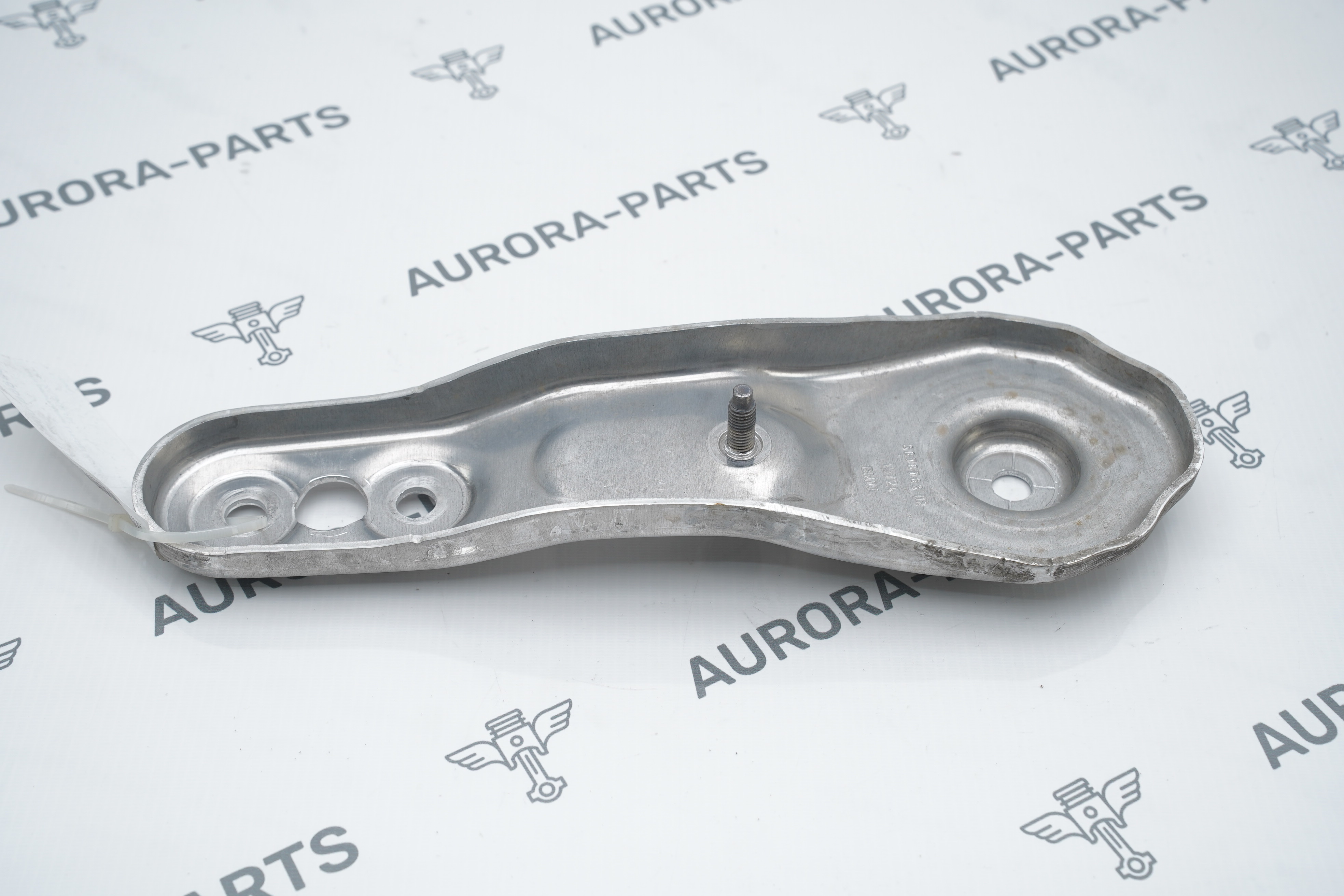 Тяга реактивная LH=RH BMW X5