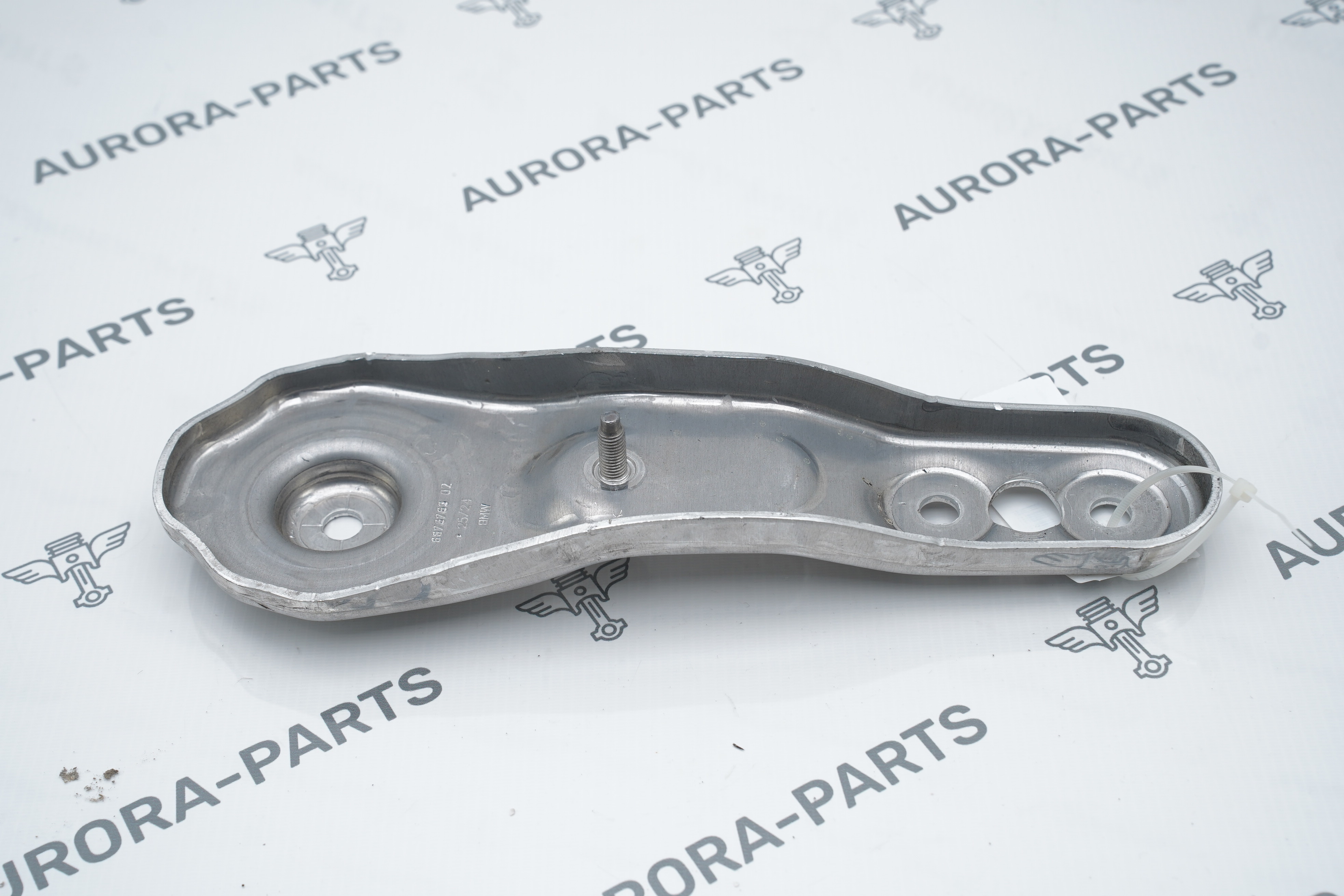 Тяга реактивная LH=RH BMW X5