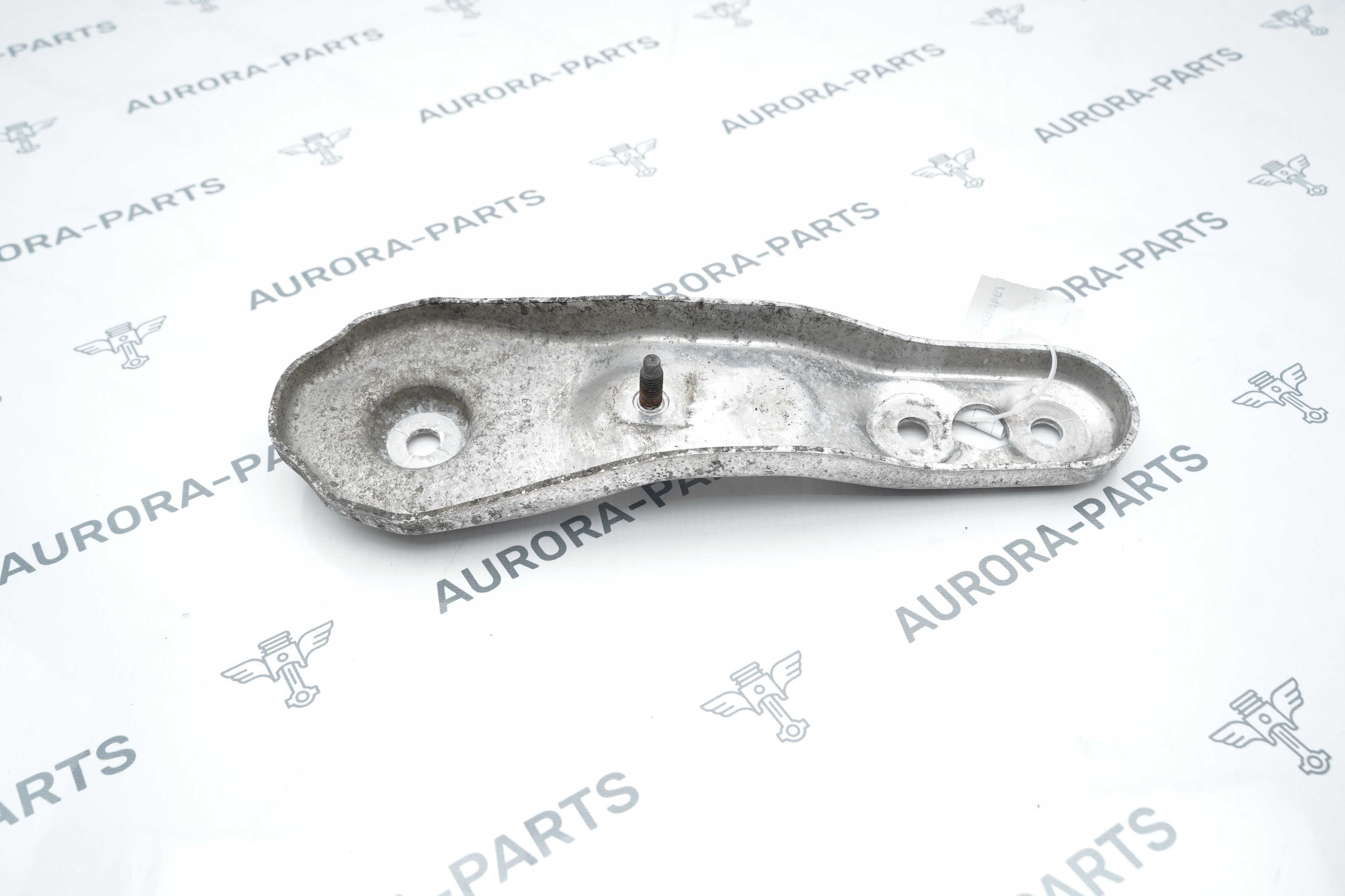 Тяга реактивная LH=RH BMW X5