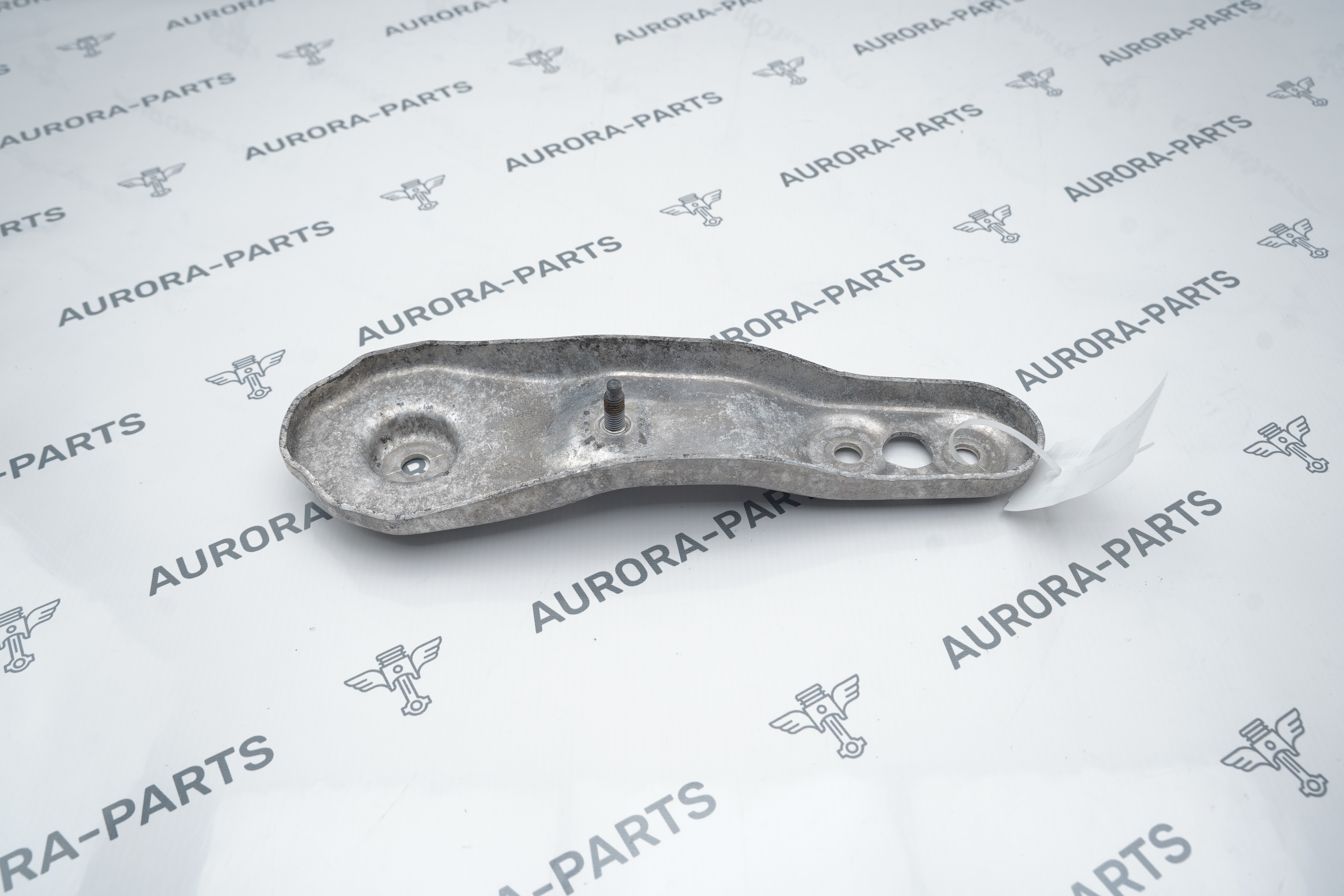 Тяга реактивная LH=RH BMW X5