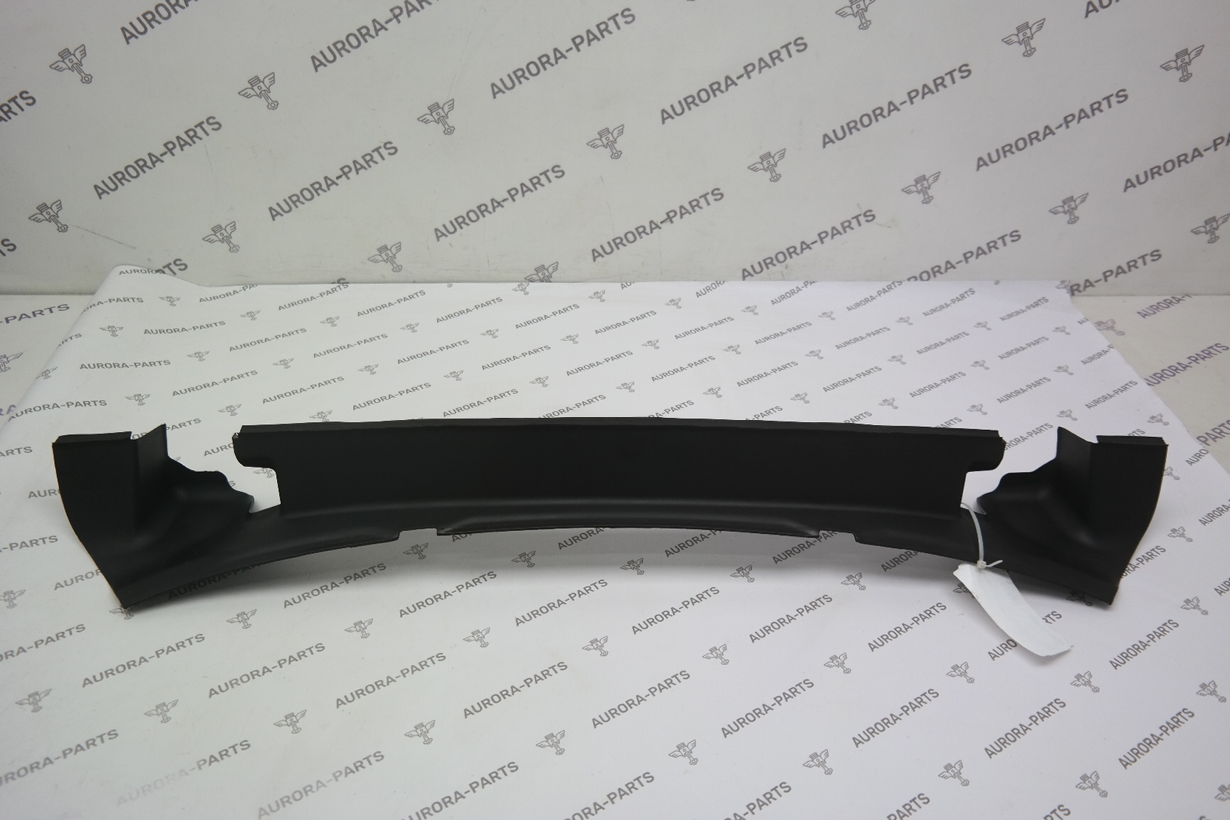 Молдинг крыши сзади центральний Mercedes GLE-Coupe